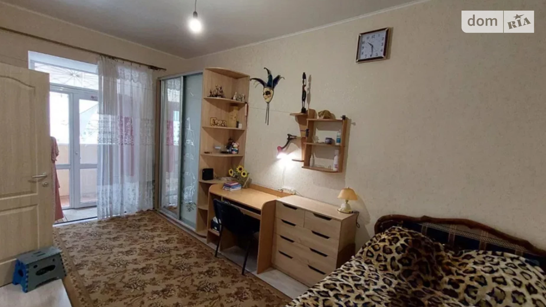 Продається 2-кімнатна квартира 67 кв. м у Одесі, вул. Велика Арнаутська