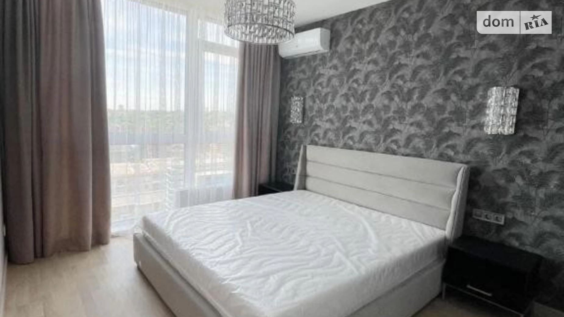 Продается 1-комнатная квартира 46 кв. м в Киеве, ул. Предславинская, 40 - фото 3