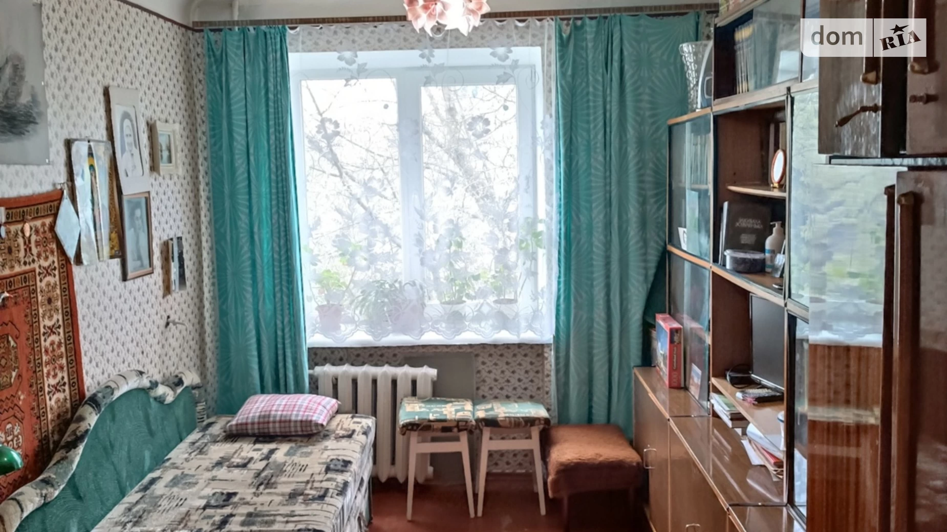 Продается 3-комнатная квартира 52 кв. м в Ровно, ул. Марко Вовчок