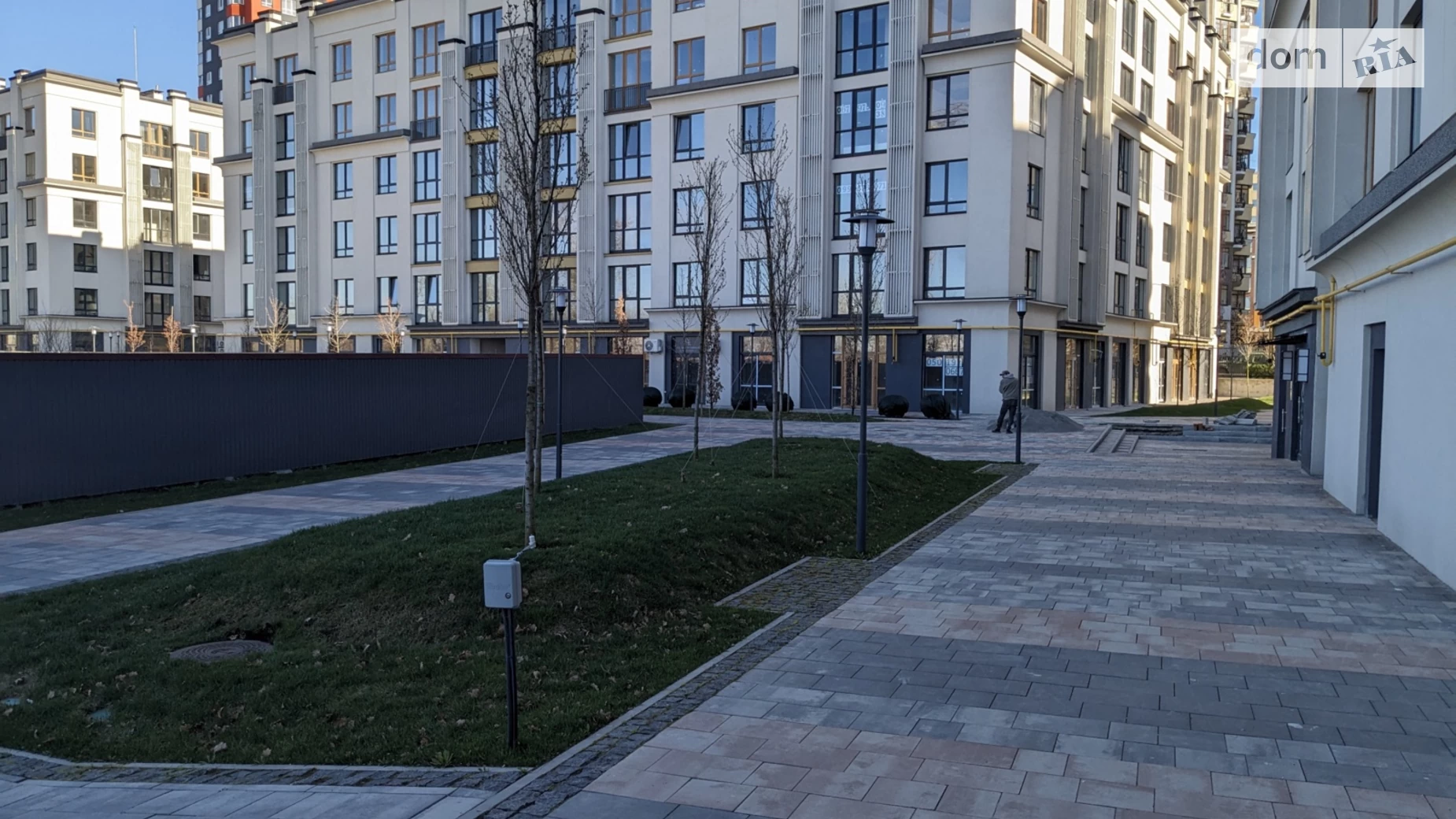 Продается 1-комнатная квартира 28.3 кв. м в Ирпене, ул. Николая Сингаевского(Новооскольская) - фото 2