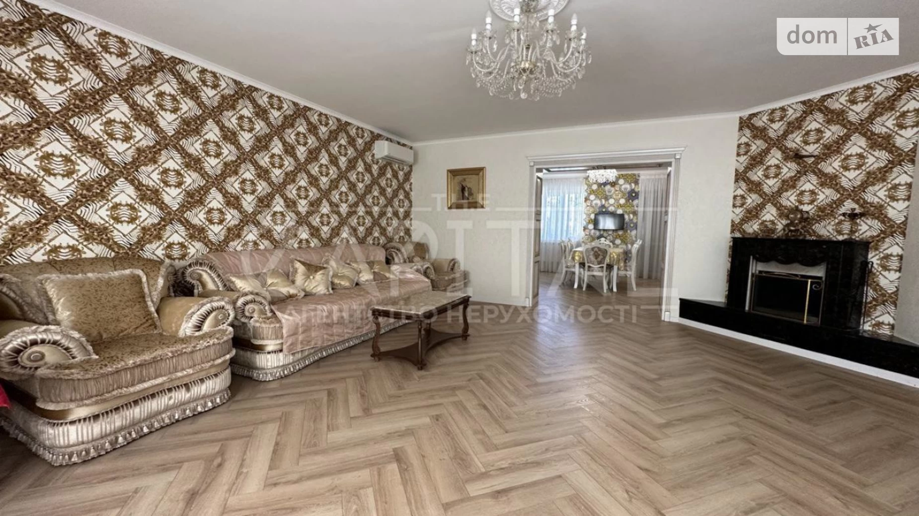 Продается дом на 2 этажа 424 кв. м с балконом, цена: 288000 $ - фото 2