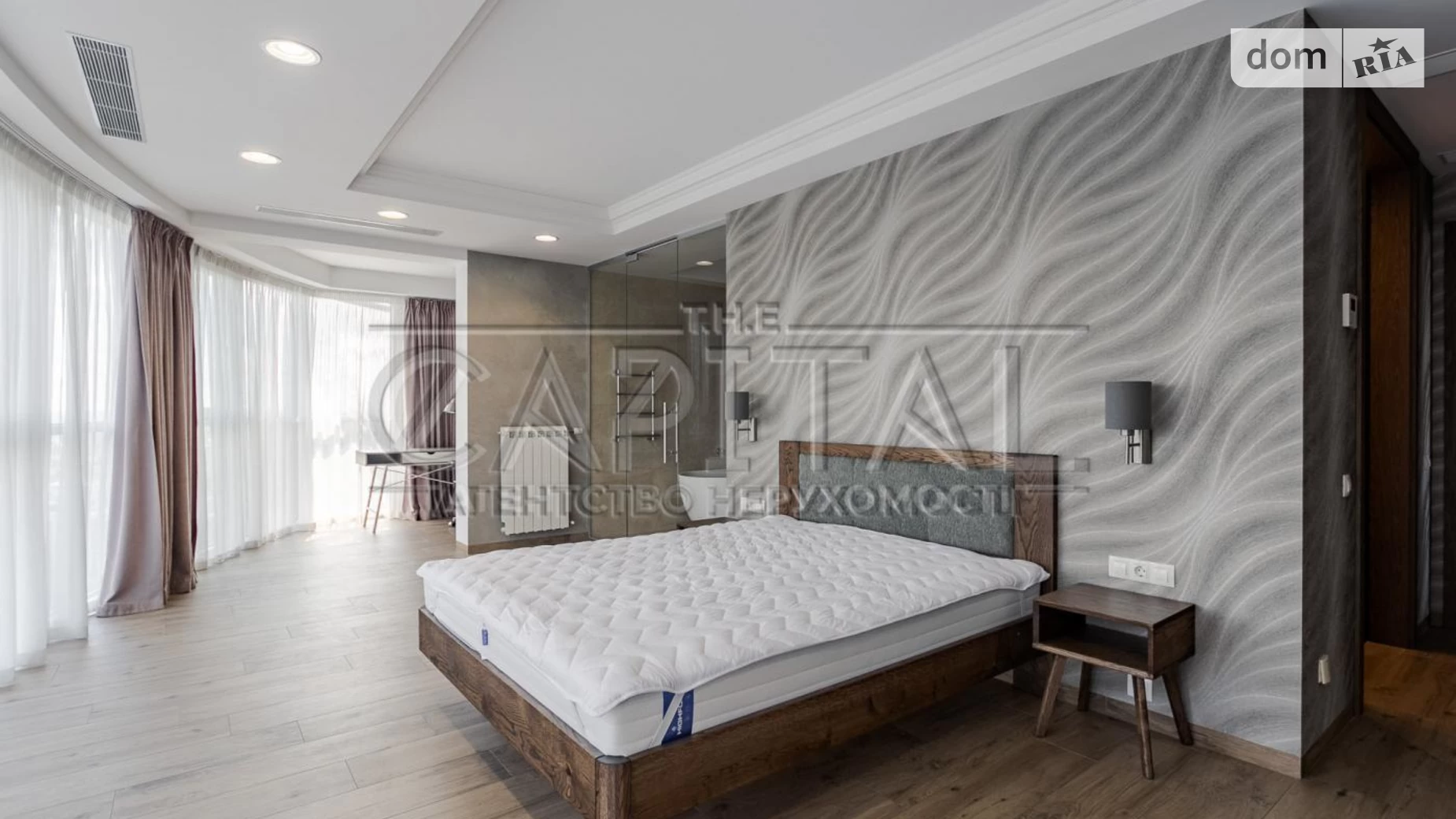 Продается 2-комнатная квартира 117 кв. м в Киеве, просп. Николая  Бажана, 1А