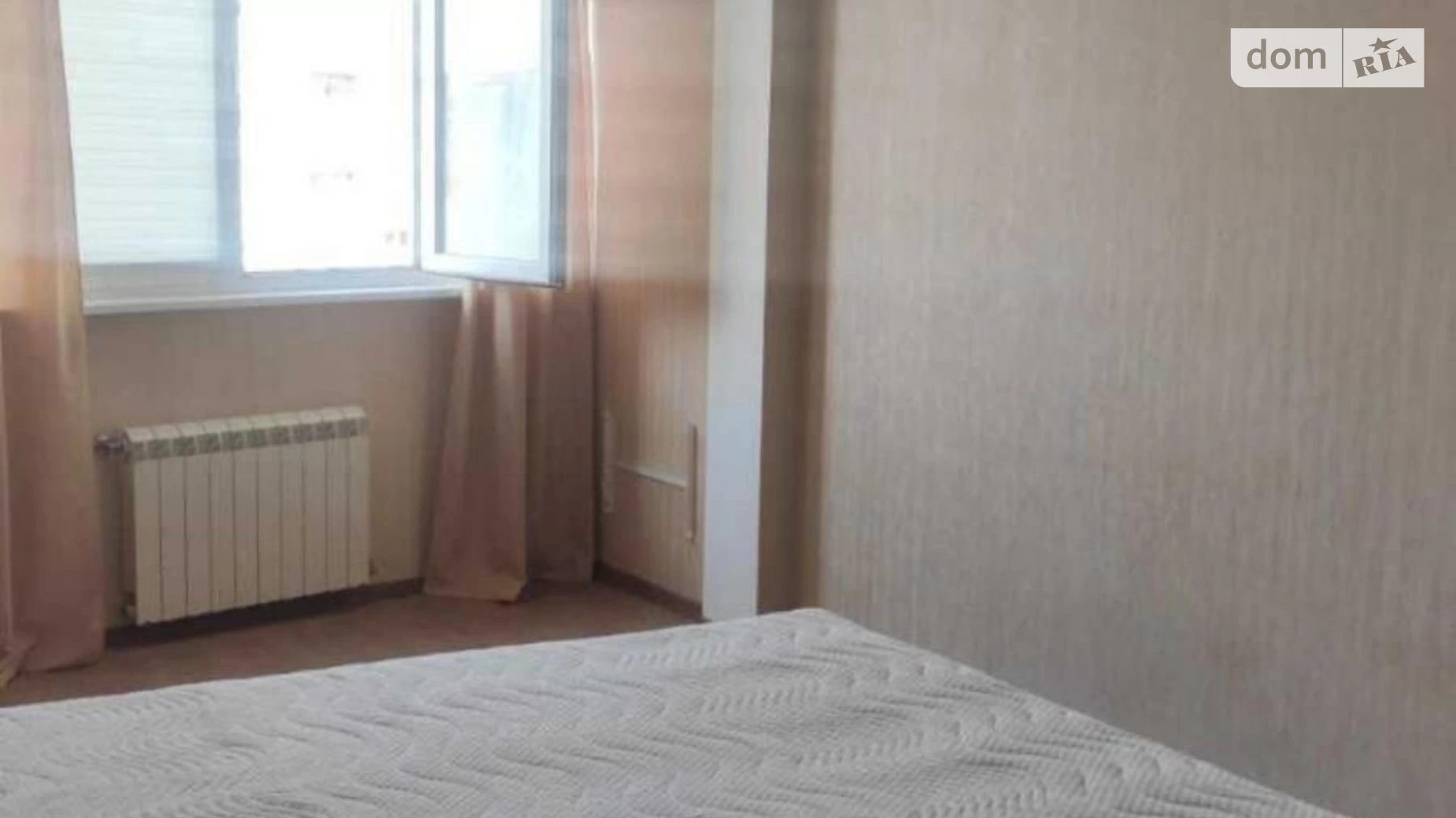Продается 2-комнатная квартира 46 кв. м в Харькове, ул. Гвардейцев-Широнинцев, 79В