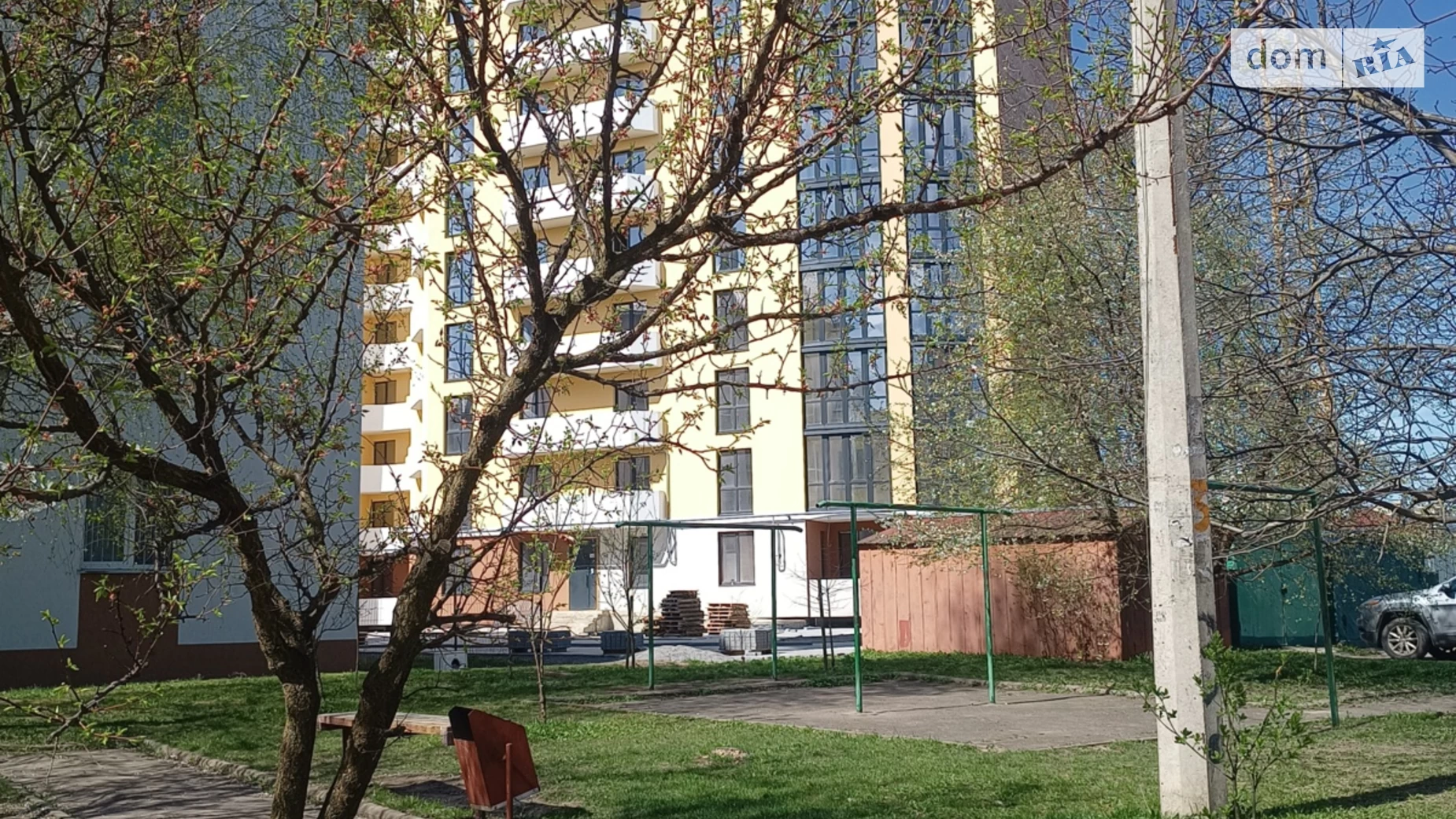 Продается 2-комнатная квартира 87 кв. м в Ровно, ул. Елены Телиги, 63 - фото 3