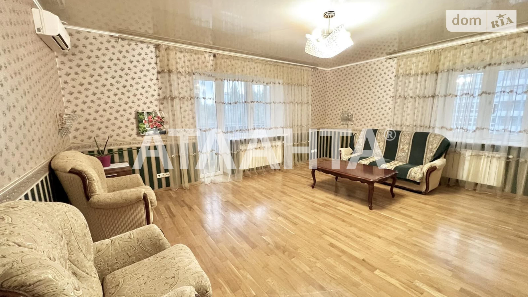 Продается 2-комнатная квартира 93 кв. м в Одессе, ул. Армейская, 23