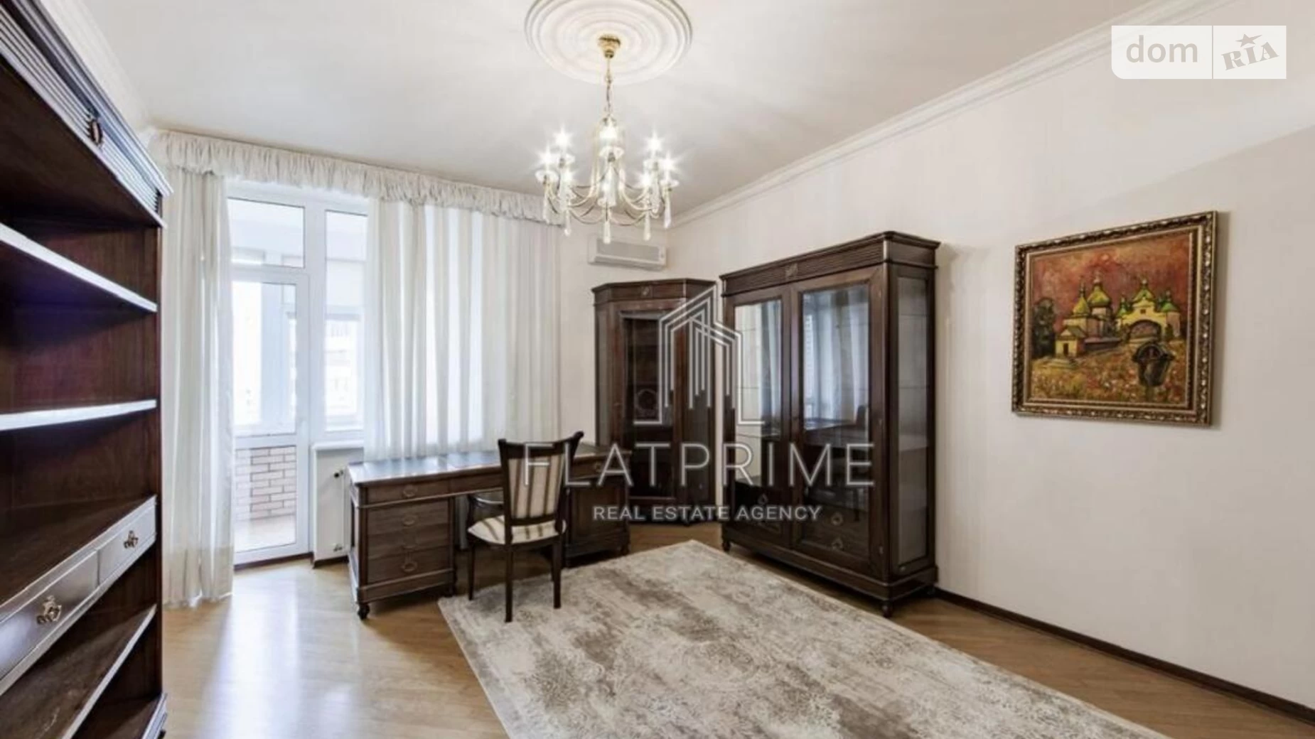 Продается 4-комнатная квартира 170 кв. м в Киеве, ул. Старонаводницкая, 13