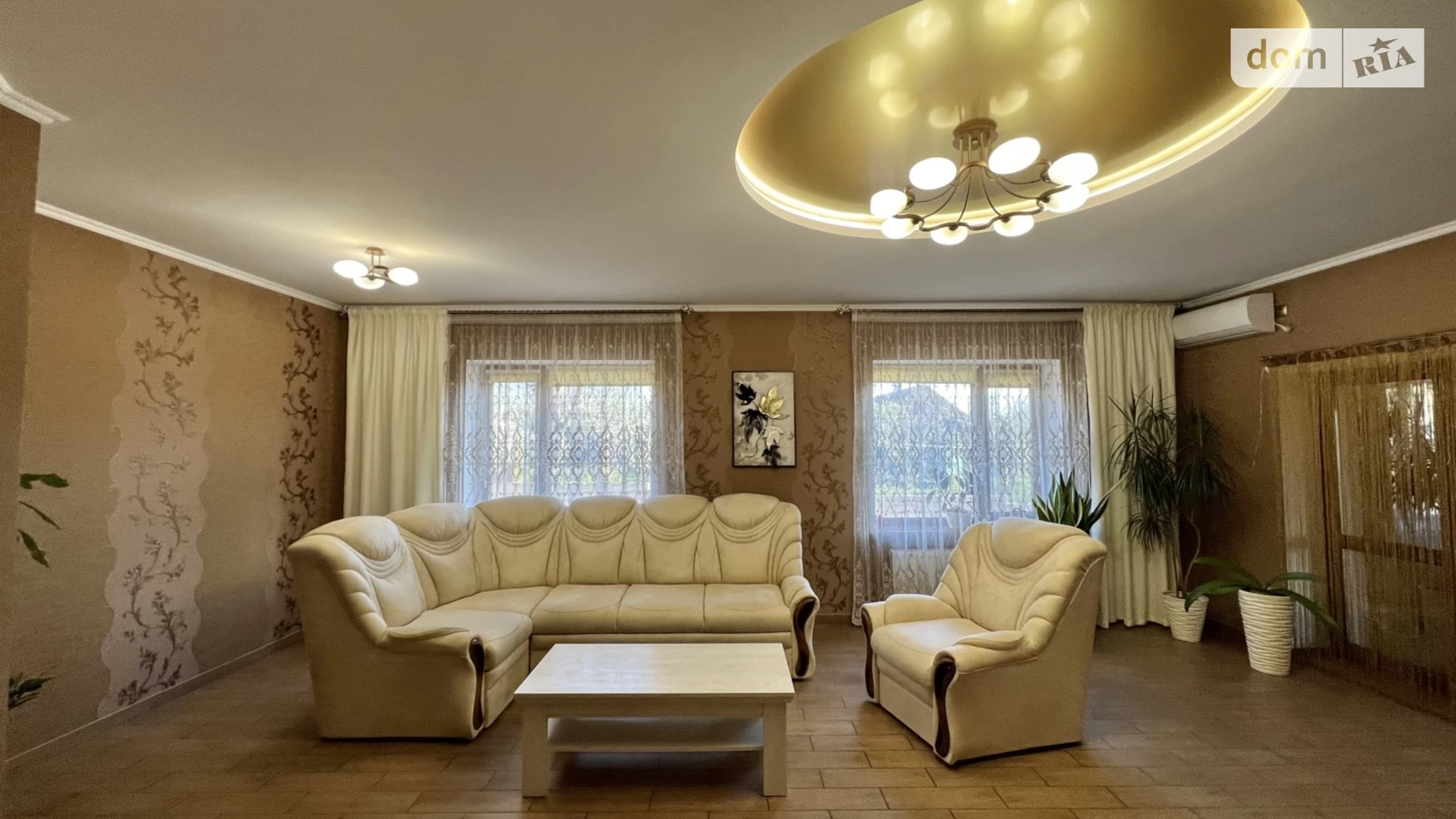 Продается дом на 2 этажа 273 кв. м с садом, цена: 270000 $ - фото 4
