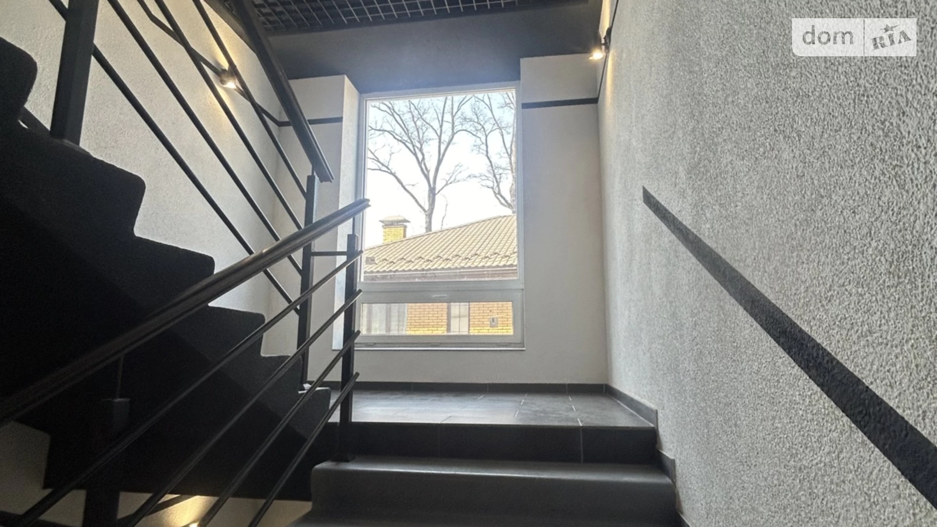 Продается 1-комнатная квартира 40 кв. м в Ирпене, ул. Николая Сингаевского(Новооскольская) - фото 4