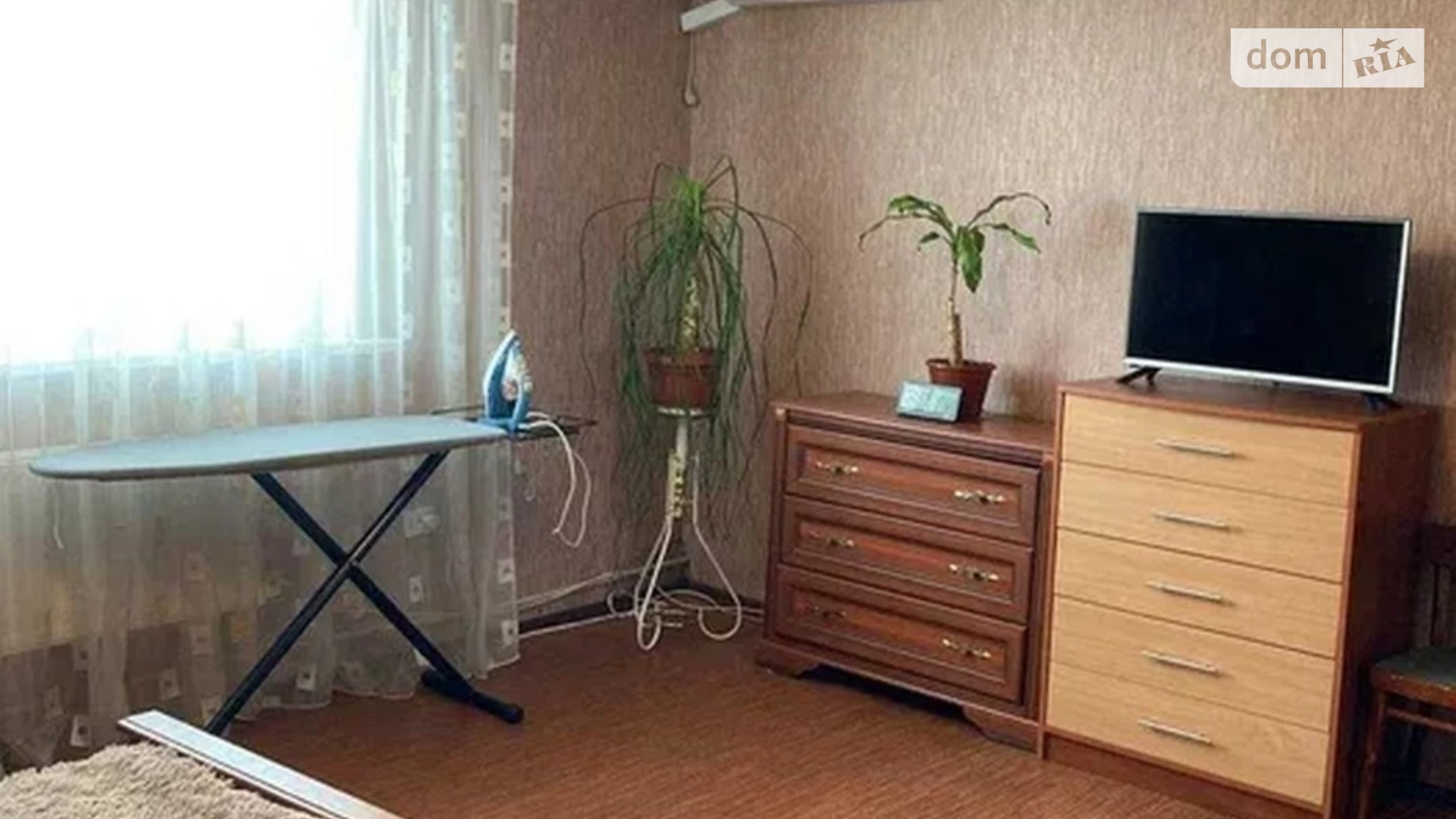 Продается дом на 2 этажа 200 кв. м с мебелью, вулиця Перемоги