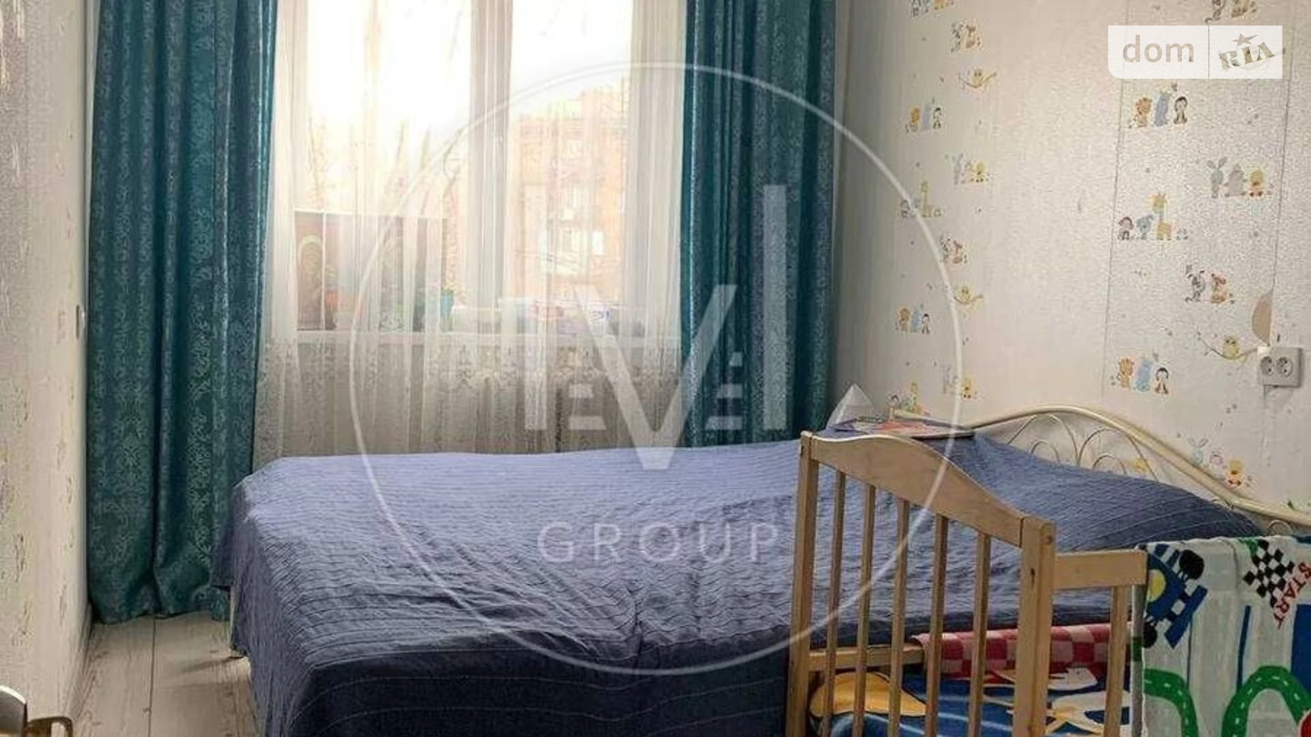 Продается 2-комнатная квартира 45 кв. м в Киеве, ул. Ушинского, 12