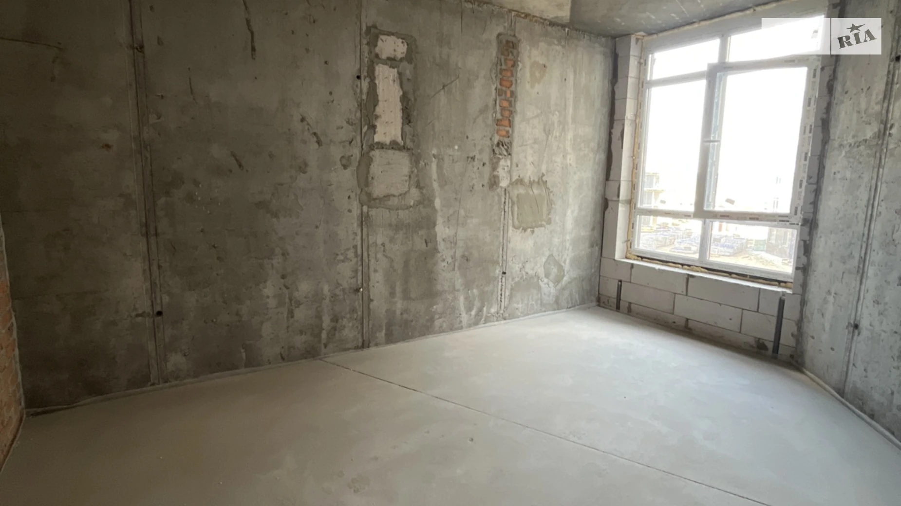 Продается 1-комнатная квартира 40 кв. м в Ирпене, ул. Кобылянской Ольги, 1В/20 - фото 2