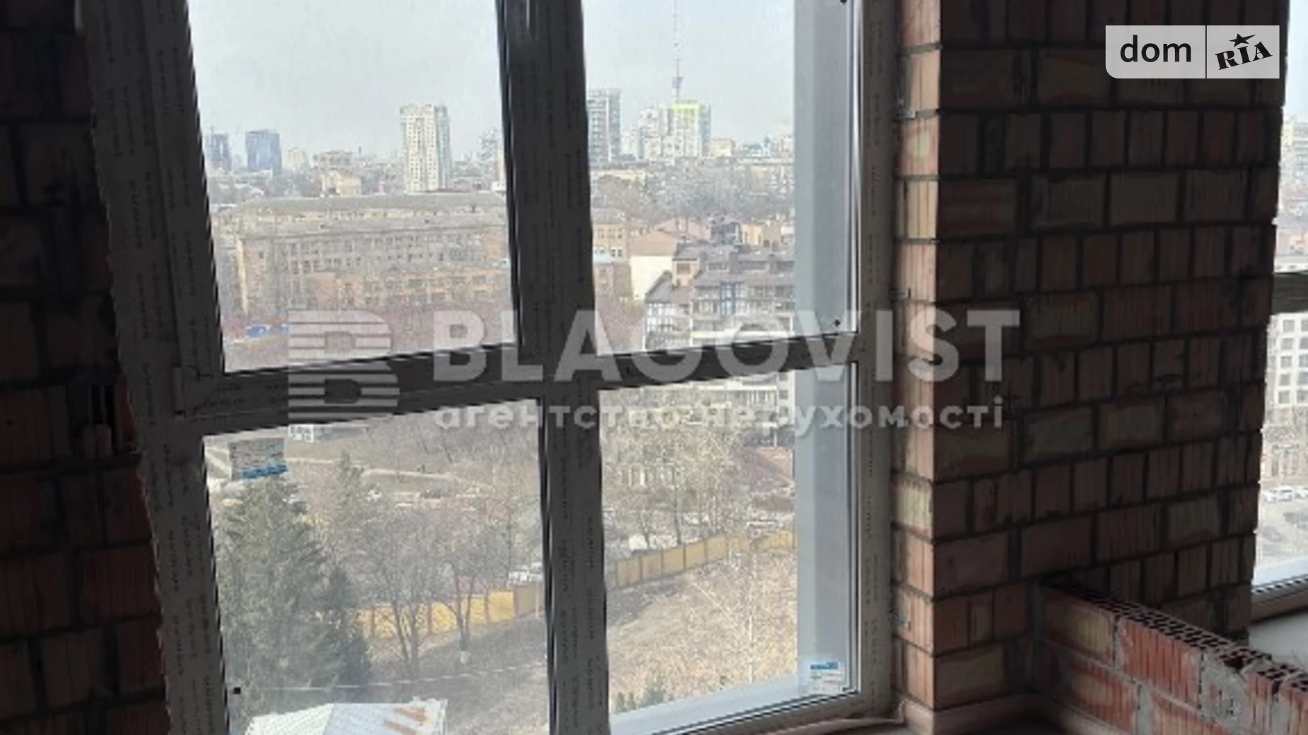 Продается 1-комнатная квартира 52.5 кв. м в Киеве, ул. Николая Пимоненко, 19