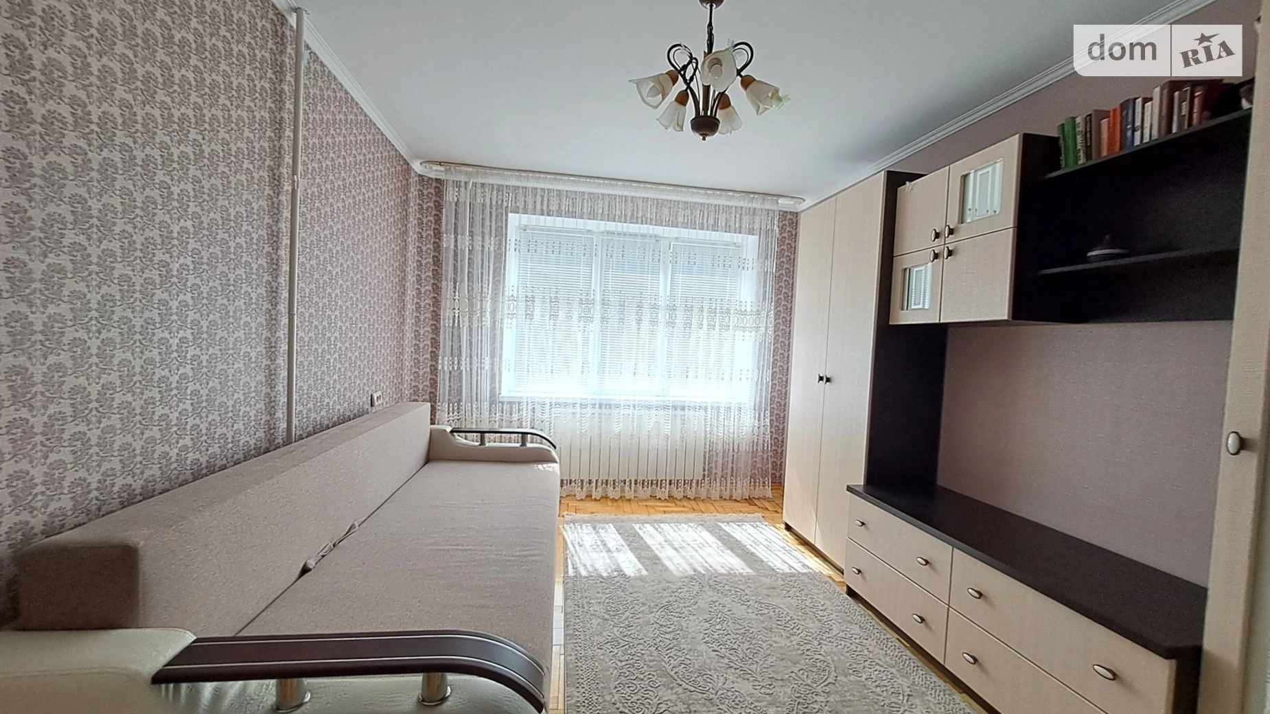 2-кімнатна квартира 49 кв. м у Тернополі, вул. Академіка Сергія Корольова