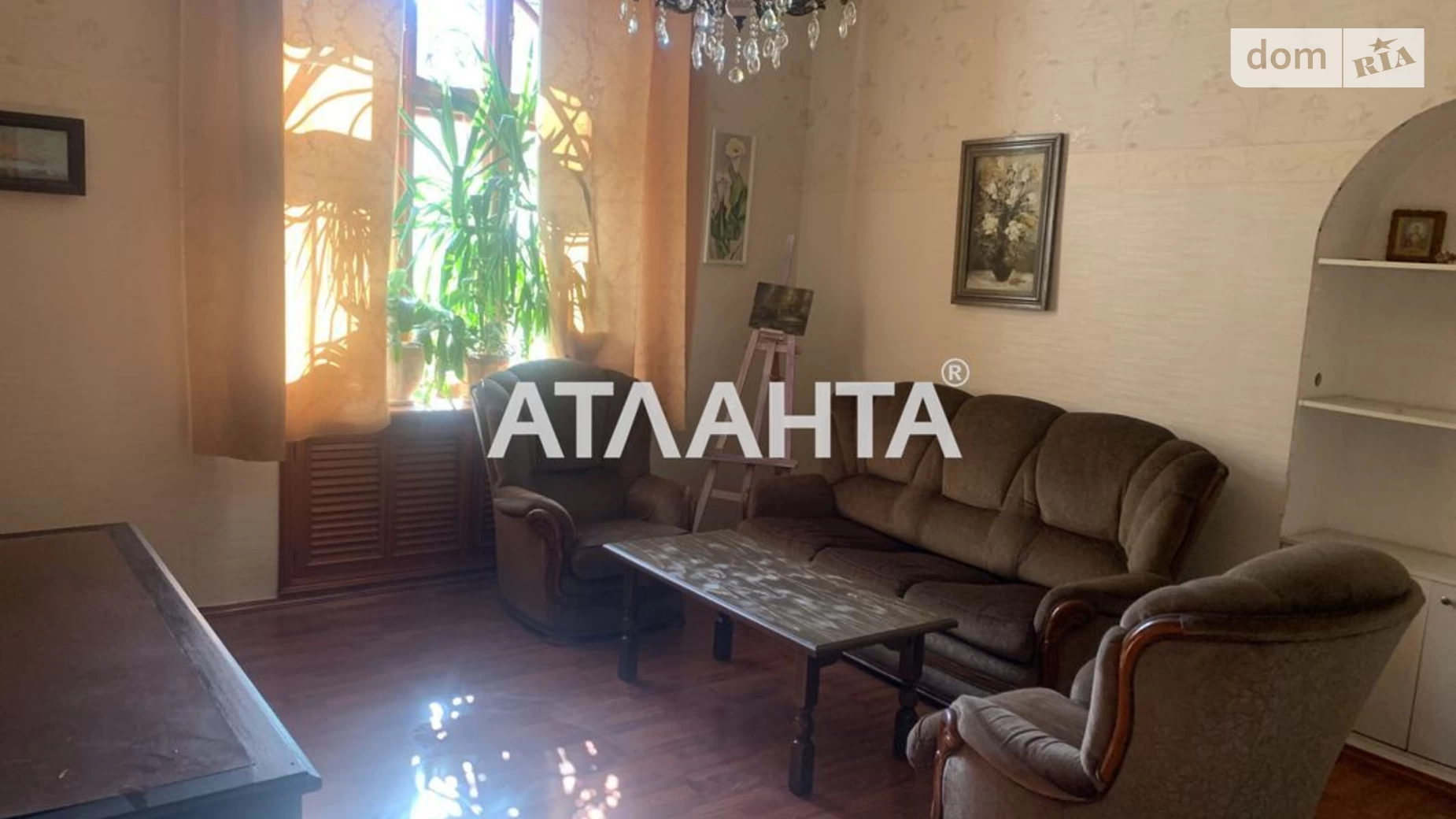 Продается 3-комнатная квартира 70 кв. м в Одессе, ул. Жуковского