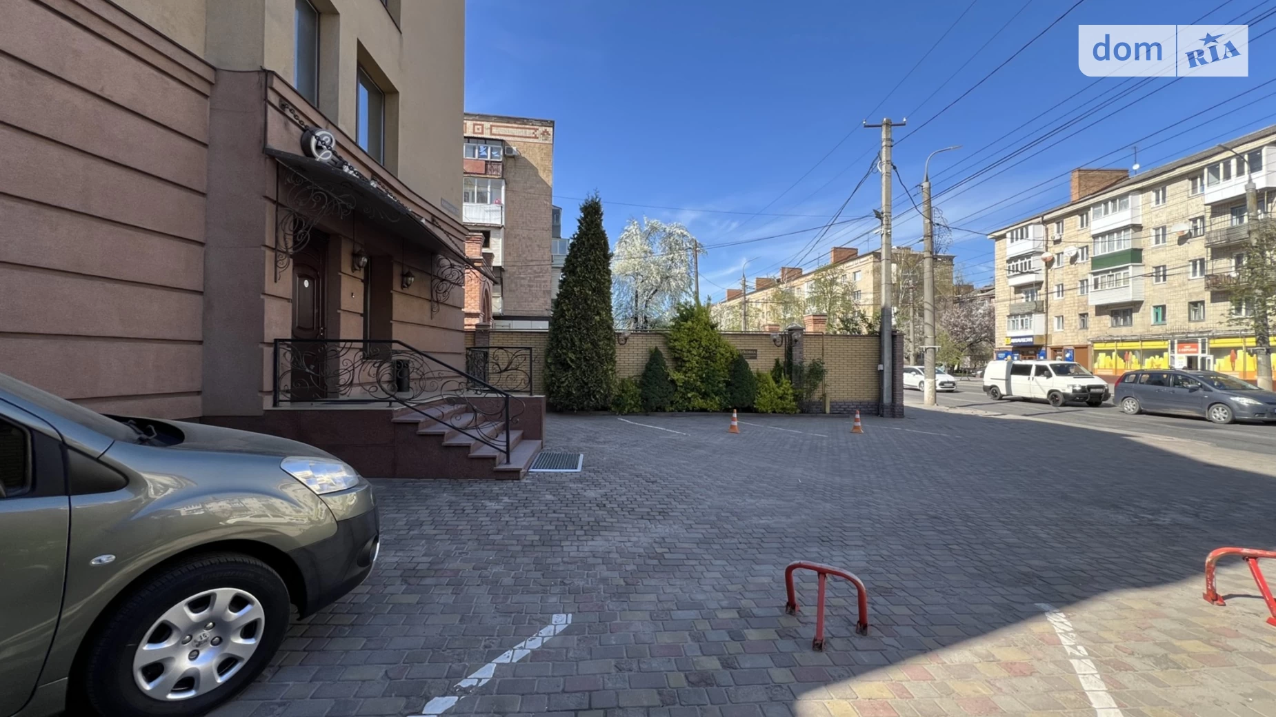 Продается объект сферы услуг 940 кв. м в 4-этажном здании, цена: 1800000 $ - фото 3