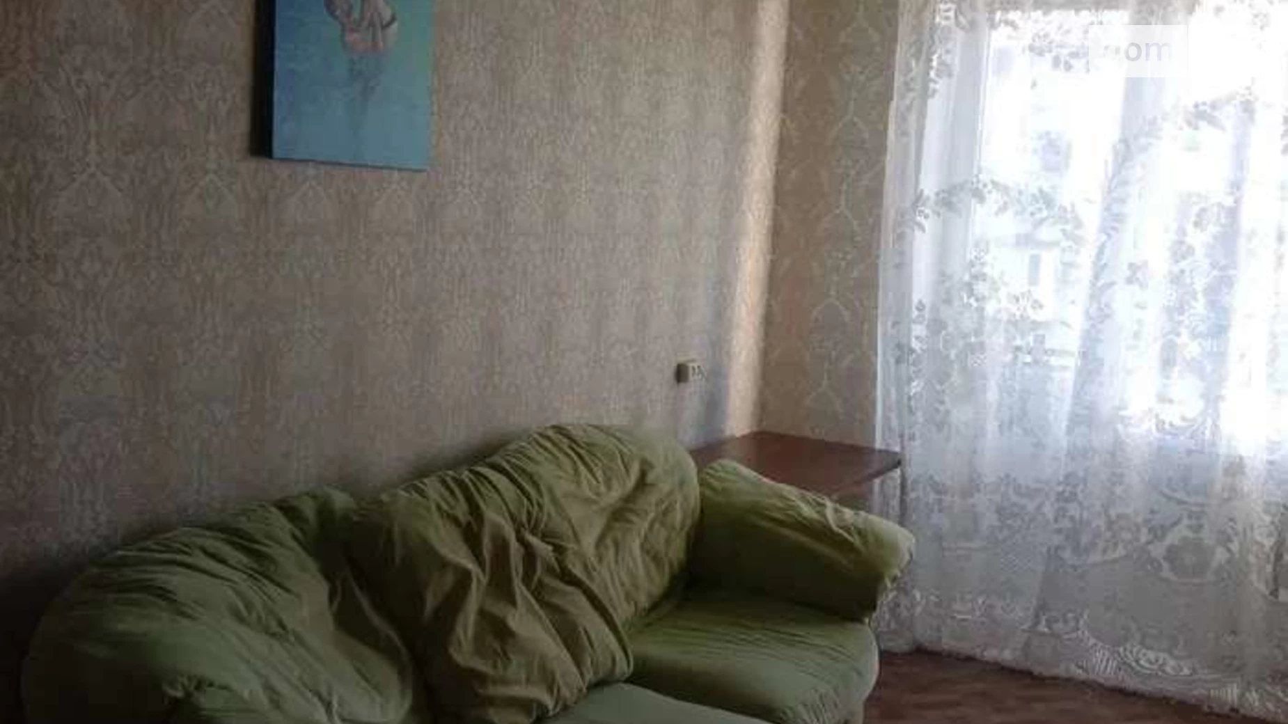 Продається 1-кімнатна квартира 30 кв. м у Одесі
