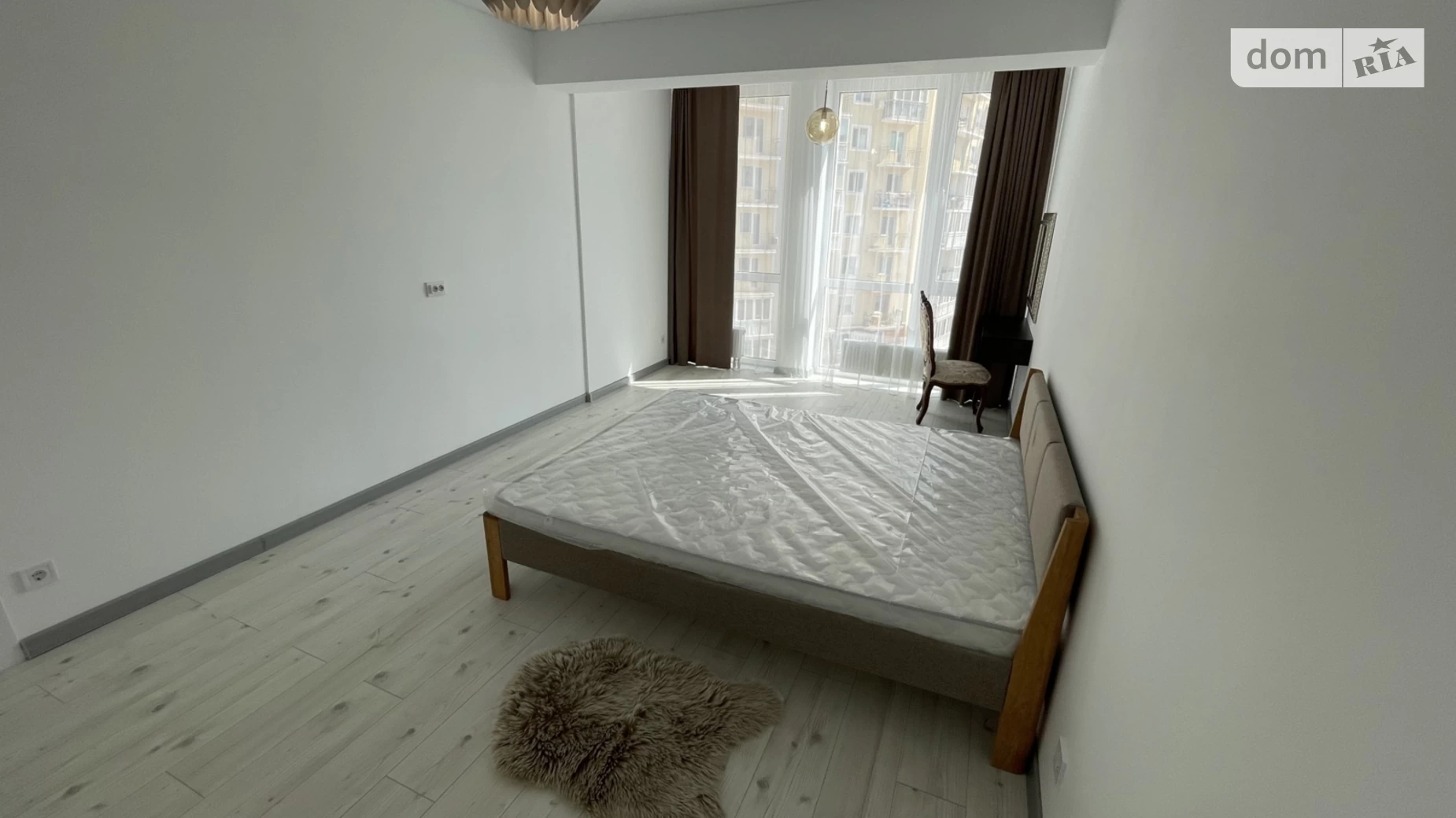 Продается 2-комнатная квартира 70.7 кв. м в, цена: 96800 $ - фото 4