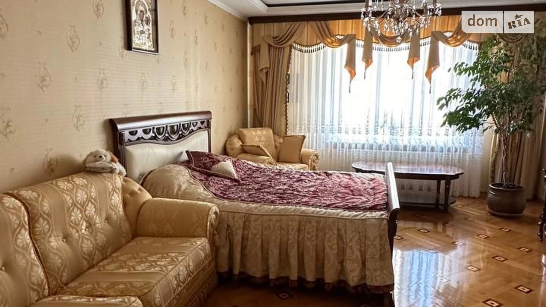 Продается 4-комнатная квартира 219 кв. м в Виннице, ул. Зодчих