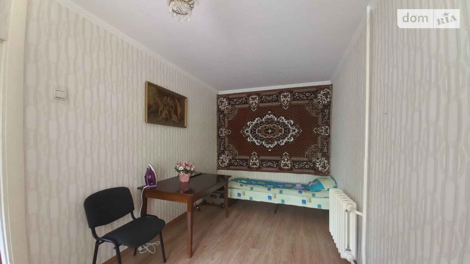 Продается 2-комнатная квартира 47 кв. м в Днепре, просп. Хмельницкого Богдана