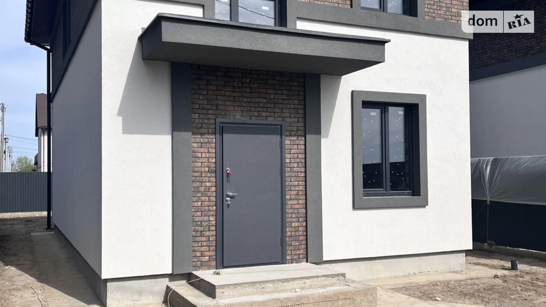 Продается дом на 2 этажа 115 кв. м с гаражом, цена: 120000 $ - фото 4