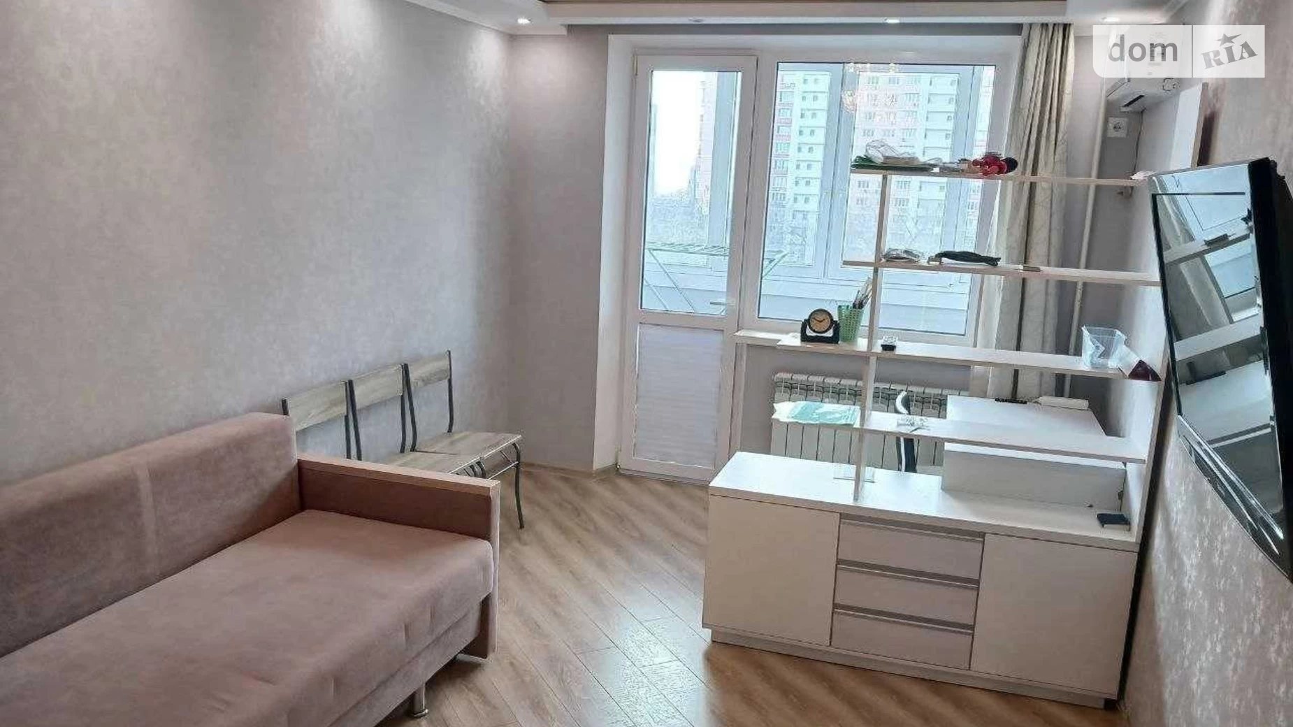 Продается 1-комнатная квартира 37 кв. м в Харькове, просп. Людвига Свободы, 24 - фото 2