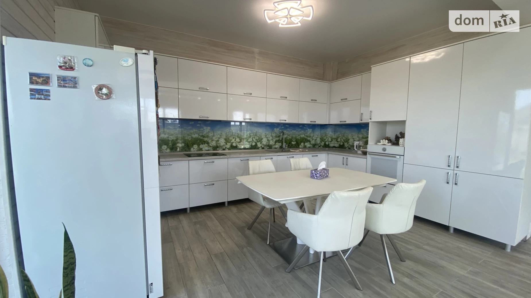 Продается дом на 2 этажа 150 кв. м с подвалом, цена: 122000 $ - фото 3