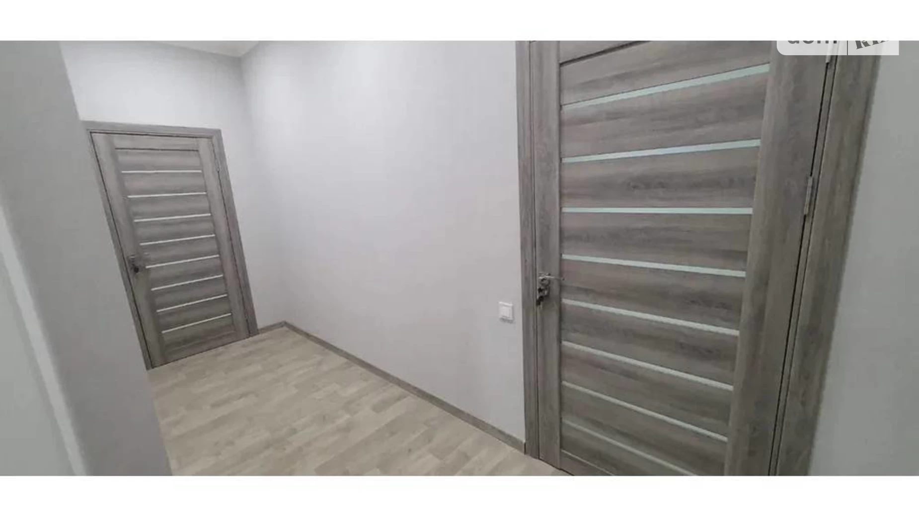 Продается 2-комнатная квартира 68.6 кв. м в Одессе, ул. Жуковского