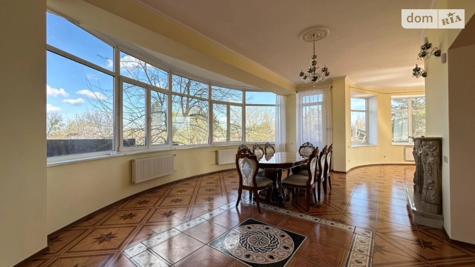 Продается дом на 3 этажа 645.3 кв. м с мансардой, цена: 310000 $ - фото 2