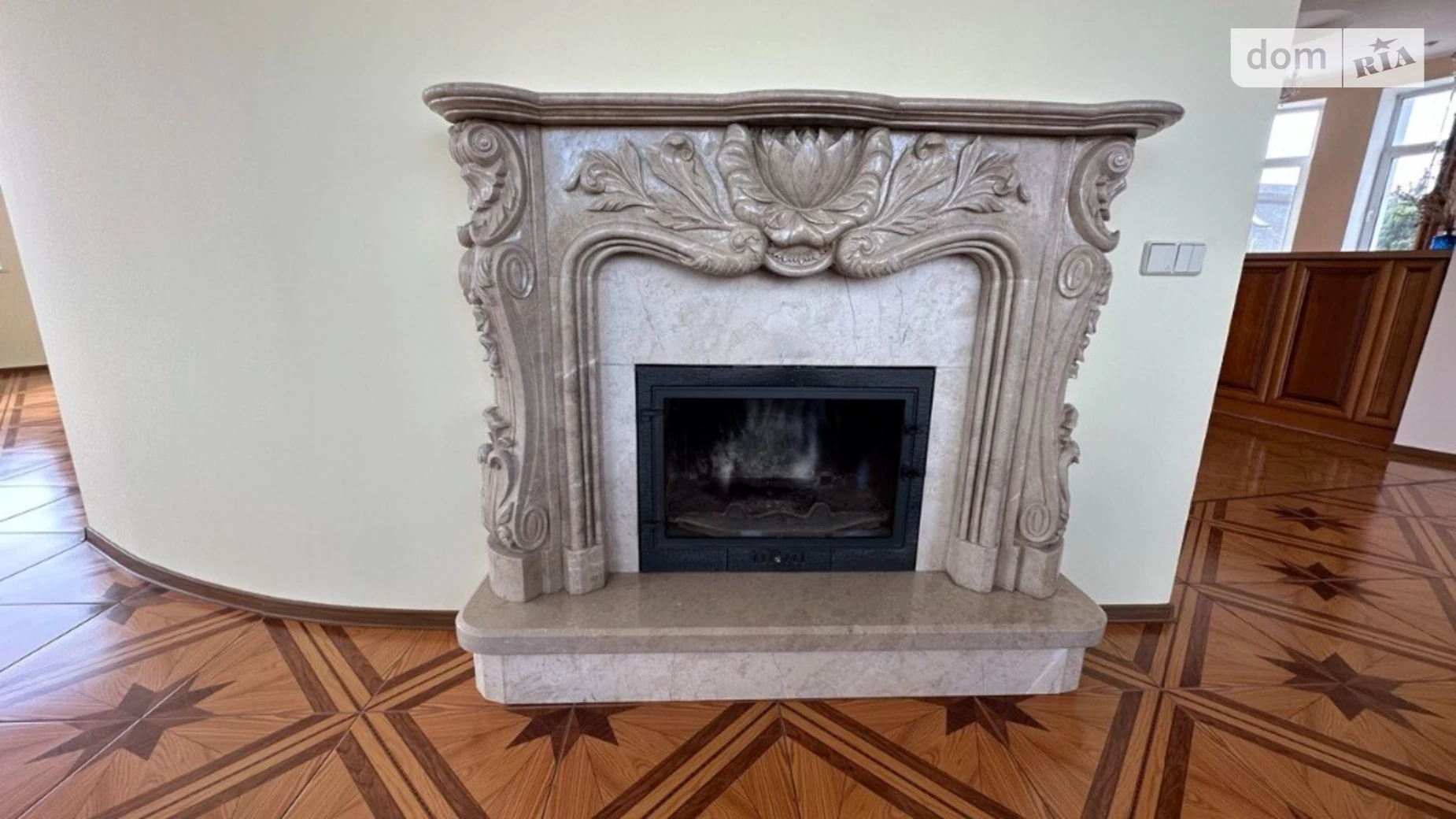 Продается дом на 3 этажа 645.3 кв. м с мансардой, цена: 310000 $ - фото 3
