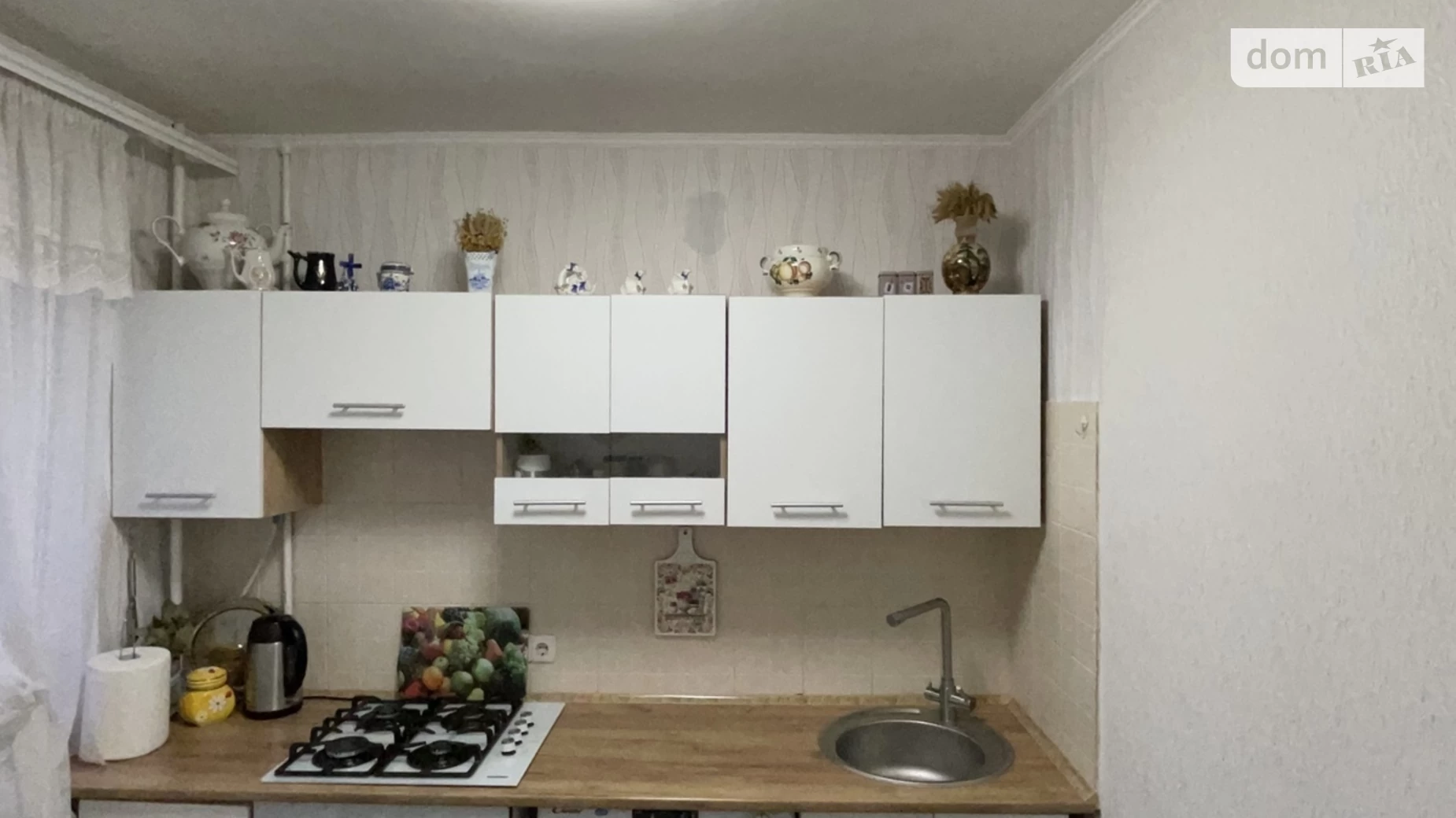 Продается 1-комнатная квартира 32 кв. м в Черноморске, ул. Спортивная(Гайдара) - фото 2