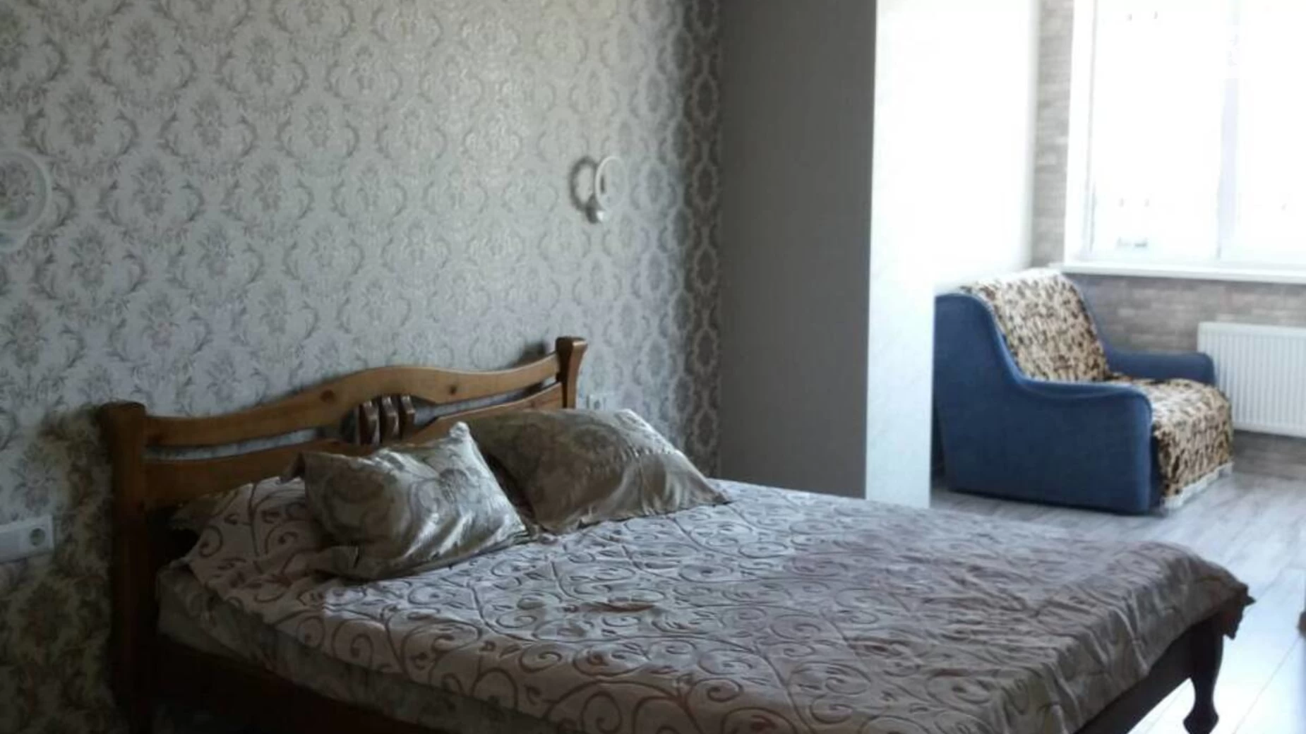 Продається 1-кімнатна квартира 50 кв. м у Чорноморську, вул. Паркова