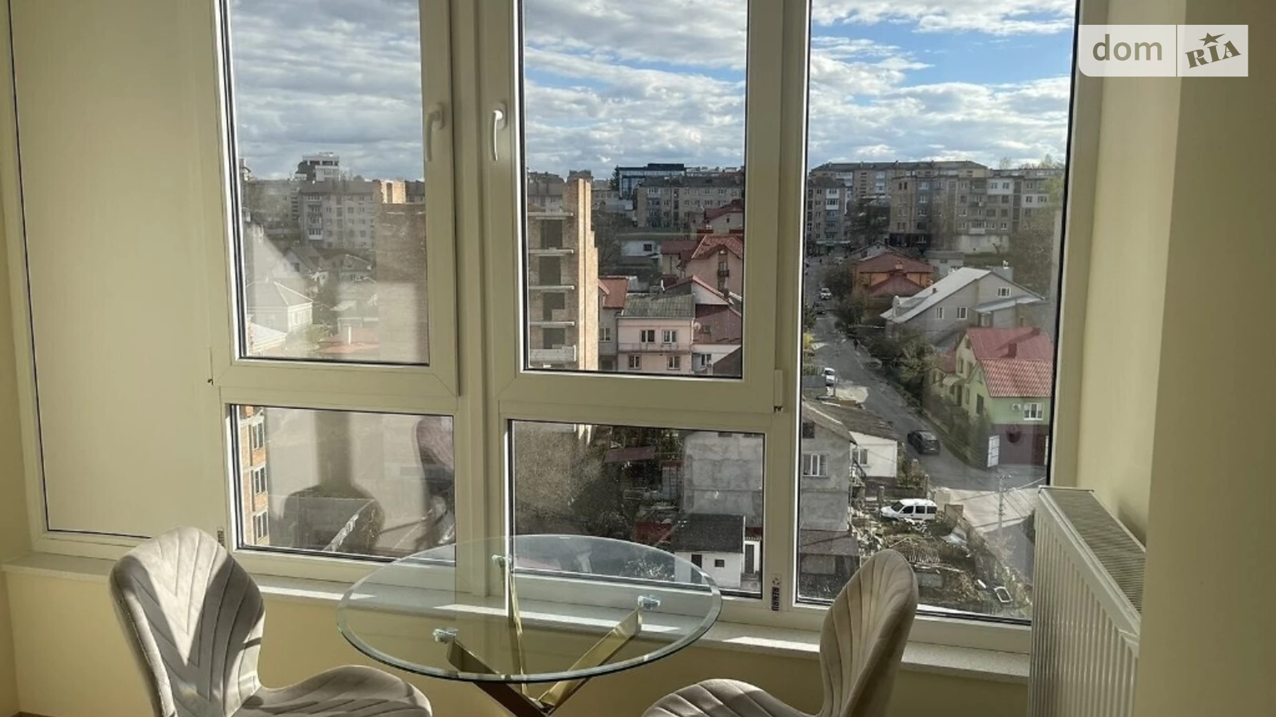 2-комнатная квартира 65 кв. м в Тернополе, ул. Чумацкая