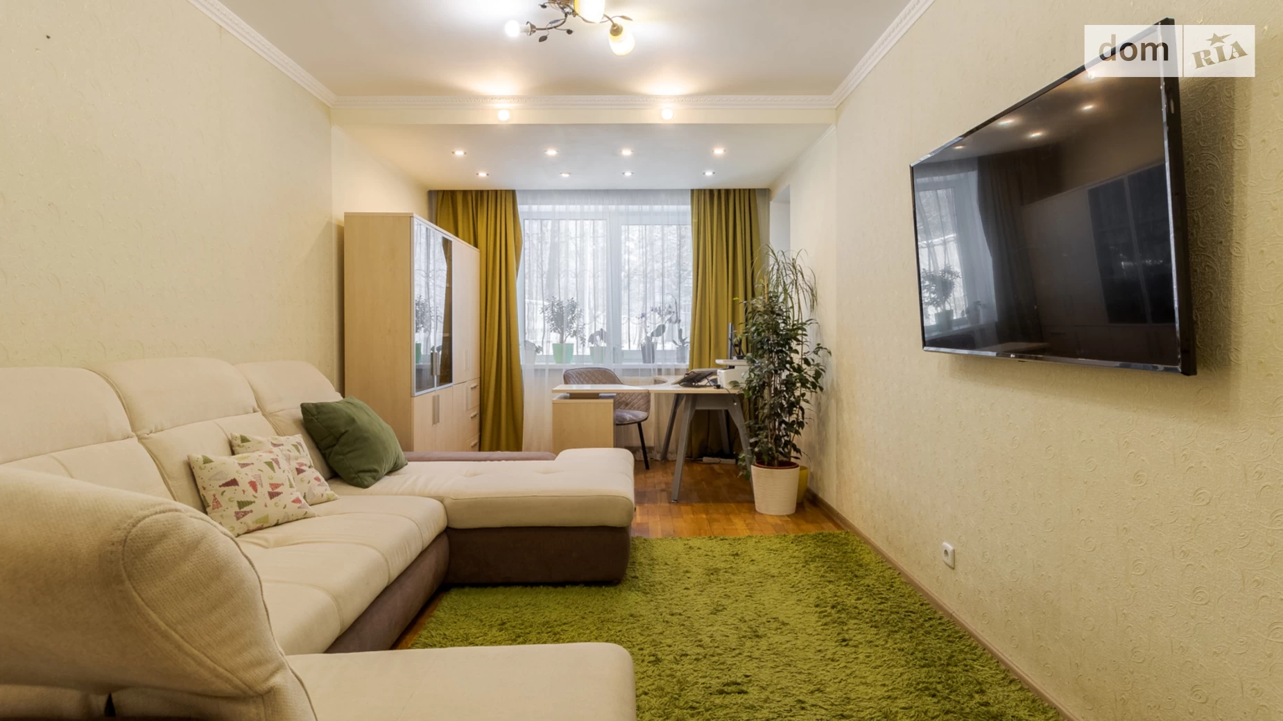 Продається 3-кімнатна квартира 88 кв. м у Львові, вул. Стрийська