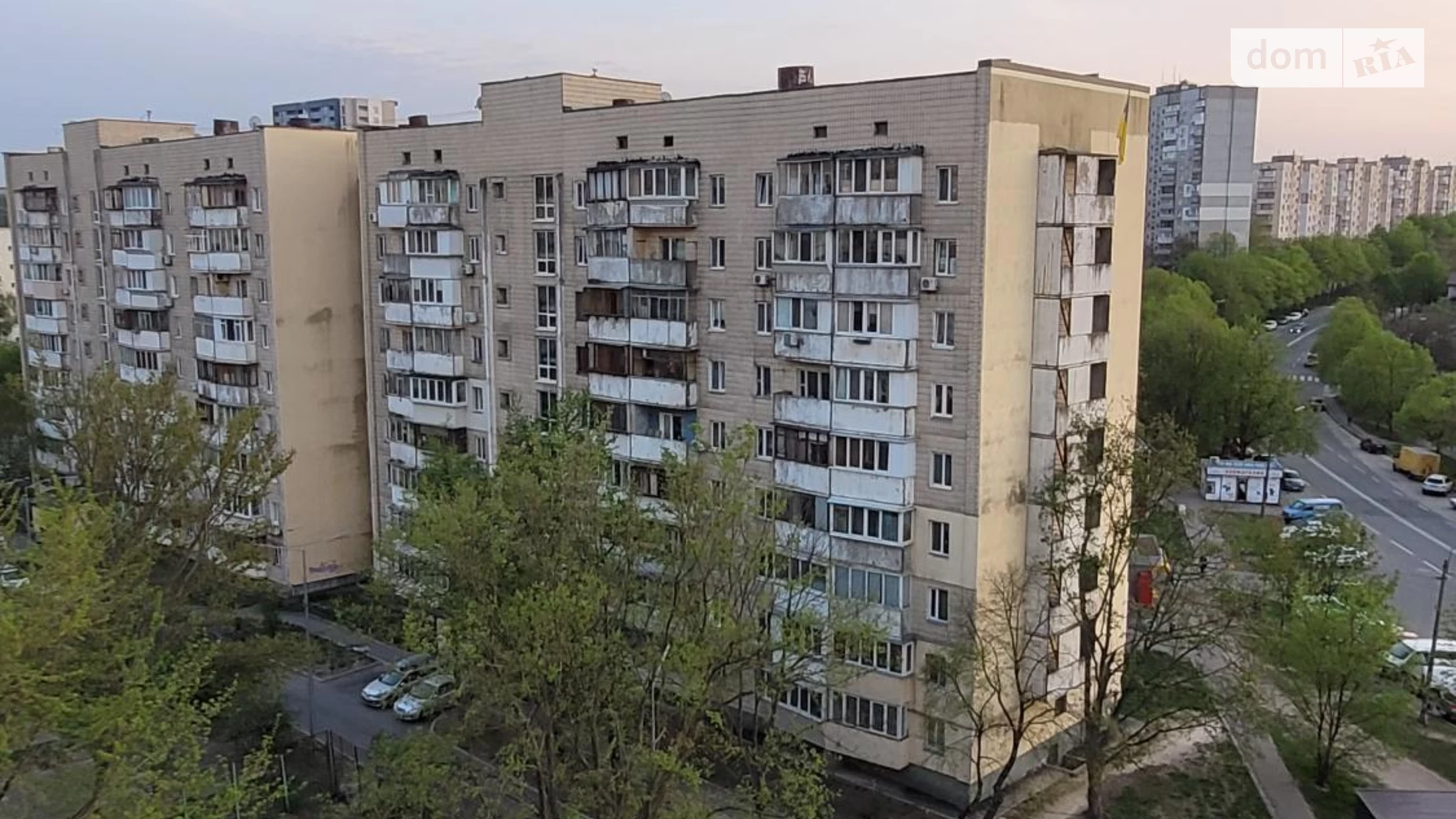 Продается 1-комнатная квартира 28 кв. м в Киеве, ул. Демеевская, 35
