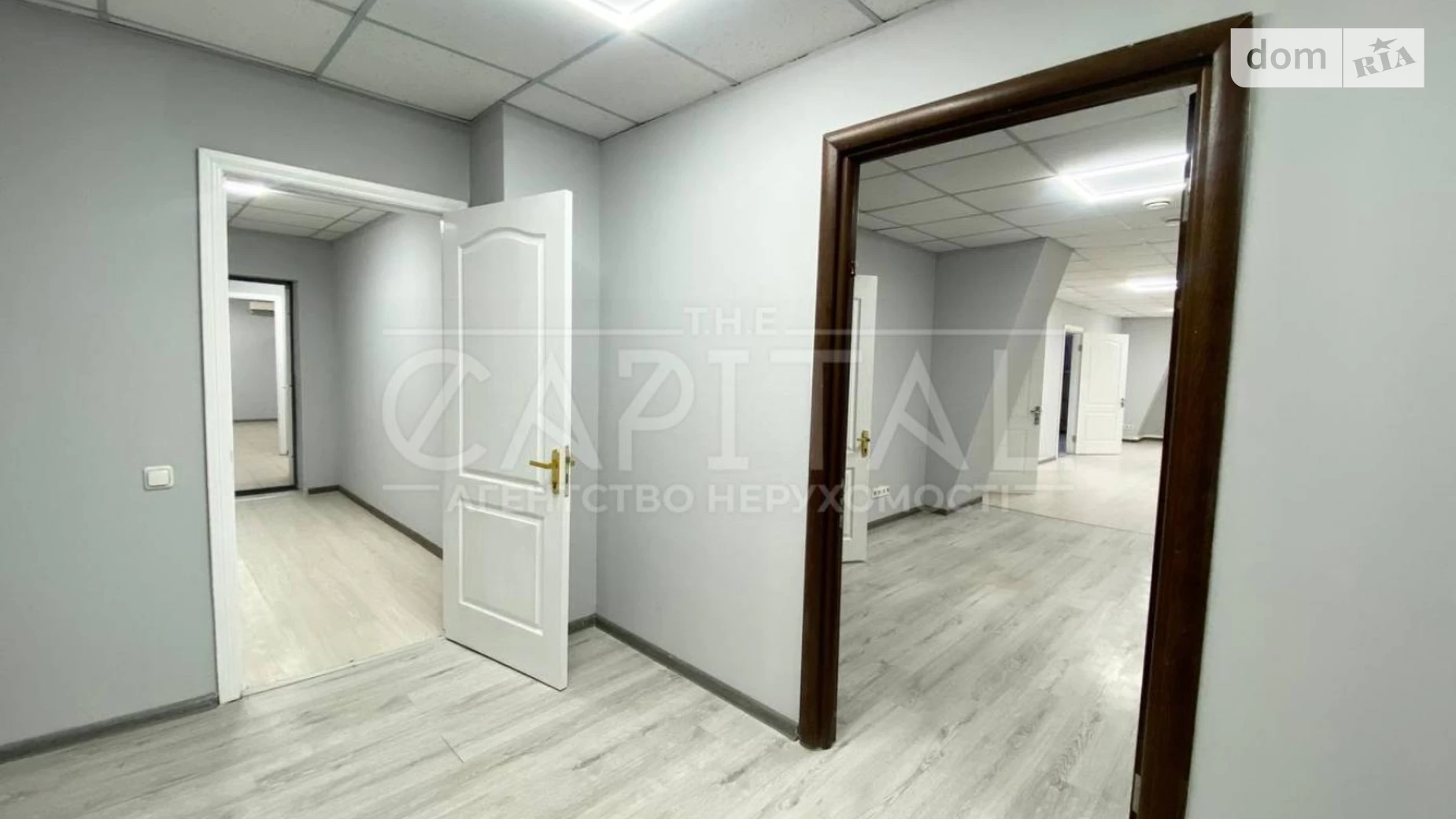 Сдается в аренду офис 158 кв. м в бизнес-центре, цена: 975 $ - фото 4