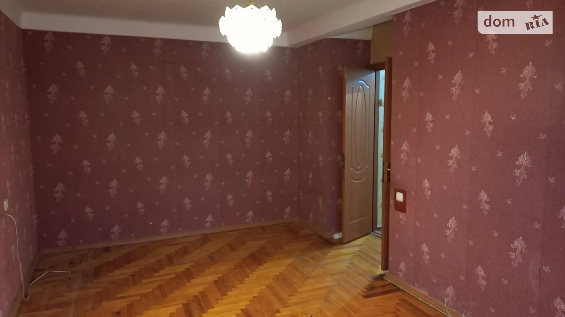 2-комнатная квартира 50 кв. м в Запорожье, ул. Василия Сергиенко