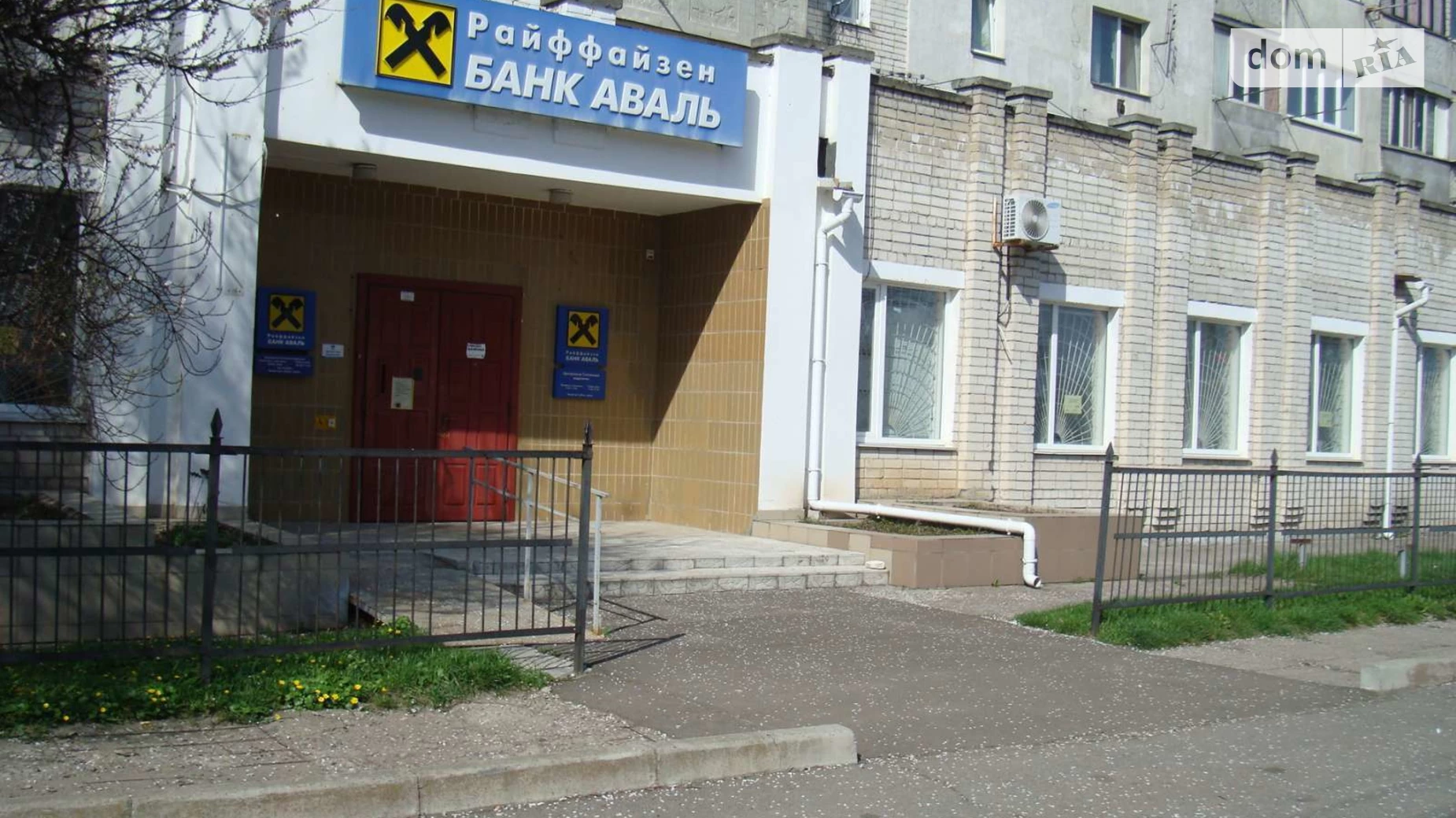 Продается помещения свободного назначения 85 кв. м в 9-этажном здании, цена: 42000 $ - фото 2
