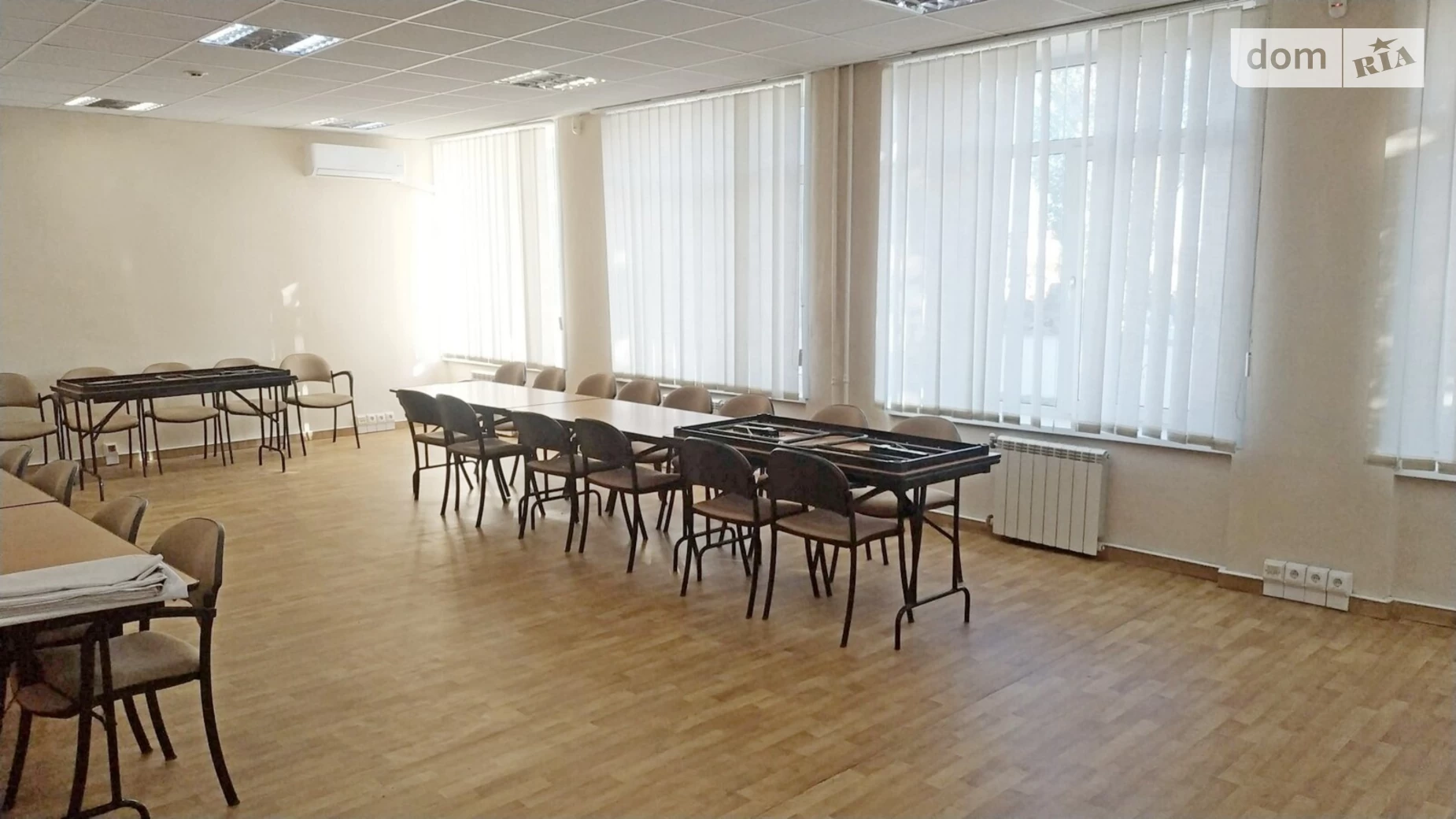 Сдается в аренду офис 204 кв. м в бизнес-центре, цена: 80840 грн - фото 3