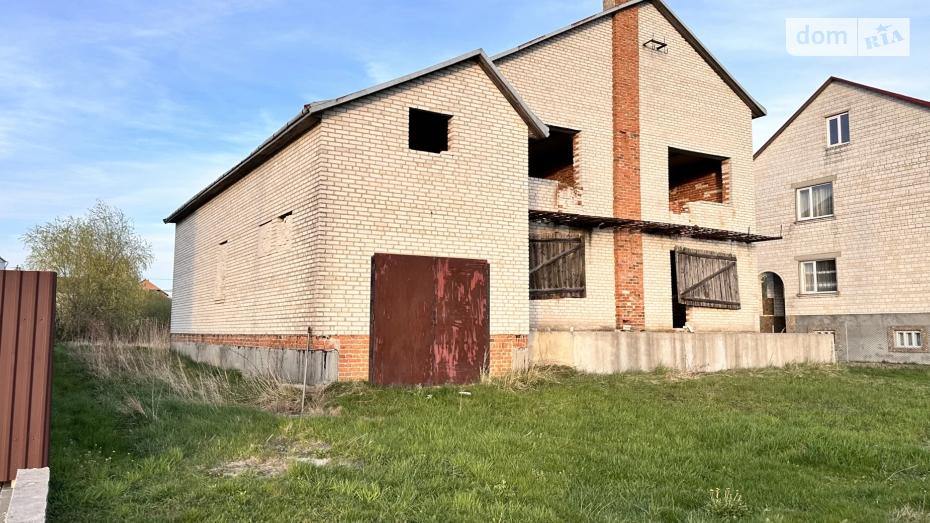 Продается дом на 2 этажа 278 кв. м с беседкой, цена: 139000 $ - фото 4