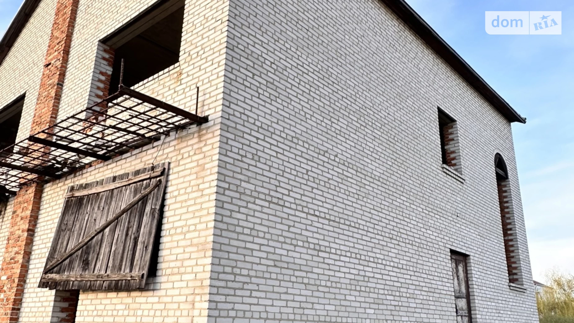 Продается дом на 2 этажа 278 кв. м с беседкой, цена: 139000 $ - фото 5
