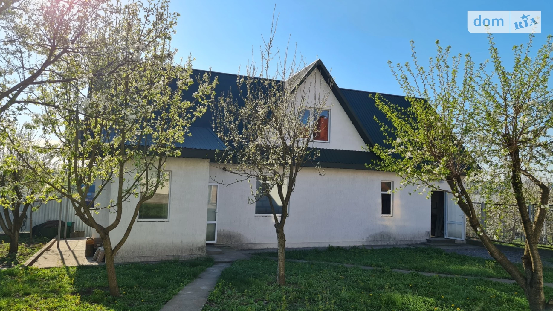 Продается дом на 2 этажа 180 кв. м с бассейном, цена: 55000 $ - фото 5