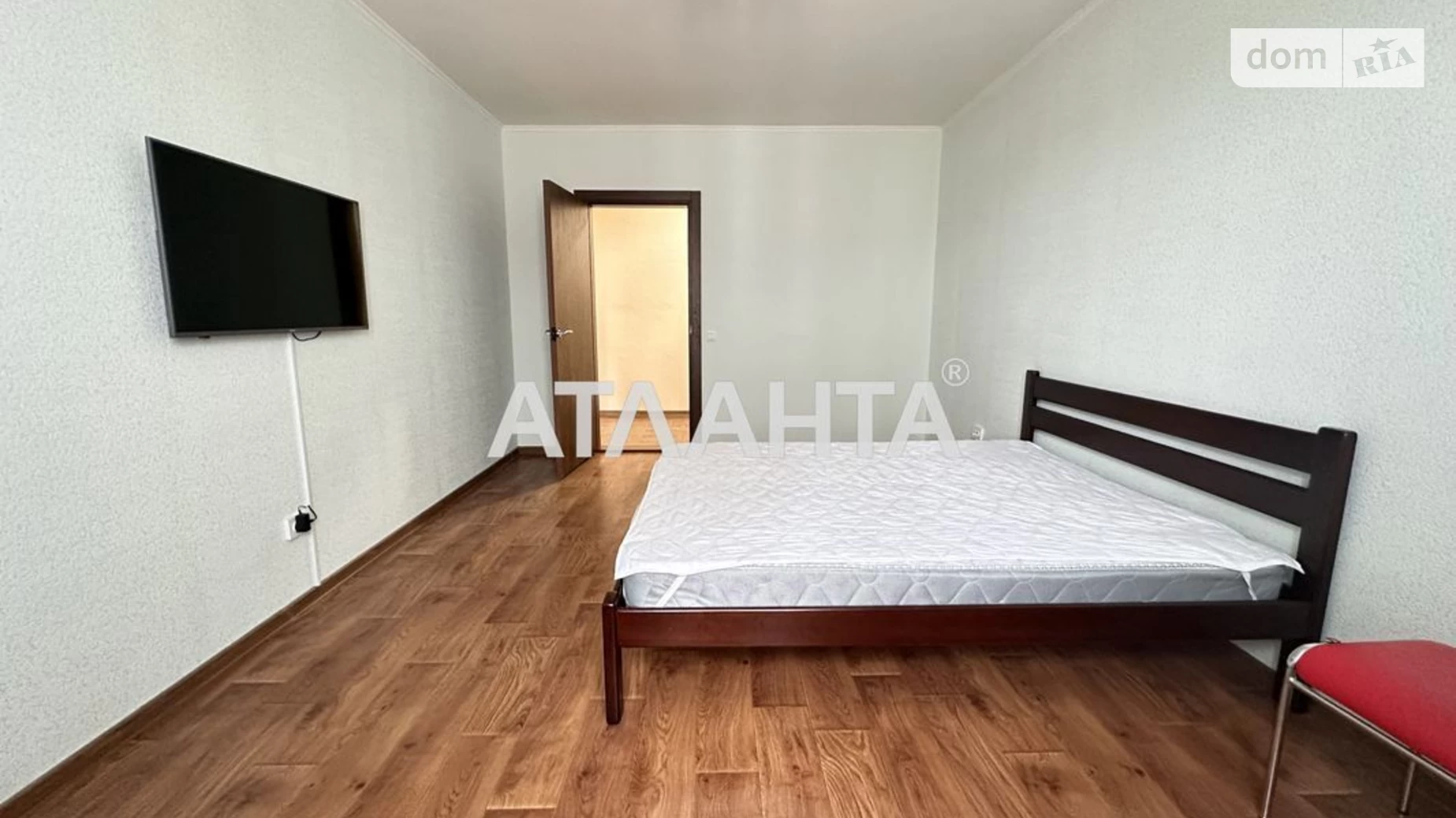 Продается 1-комнатная квартира 42.8 кв. м в Киеве, пер. Балтийский, 1 - фото 3