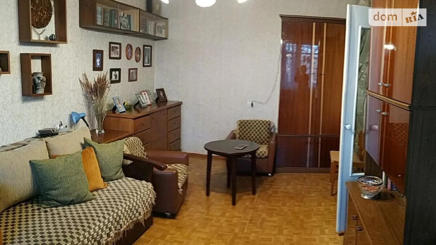 Продается 2-комнатная квартира 55 кв. м в Харькове, ул. Светлая, 13Б