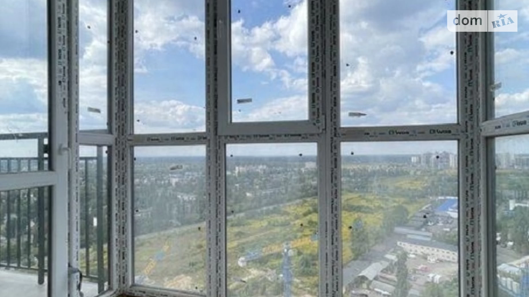 Продается 2-комнатная квартира 61 кв. м в Киеве, ул. Ивана Выговского(Маршала Гречко), 12К - фото 4