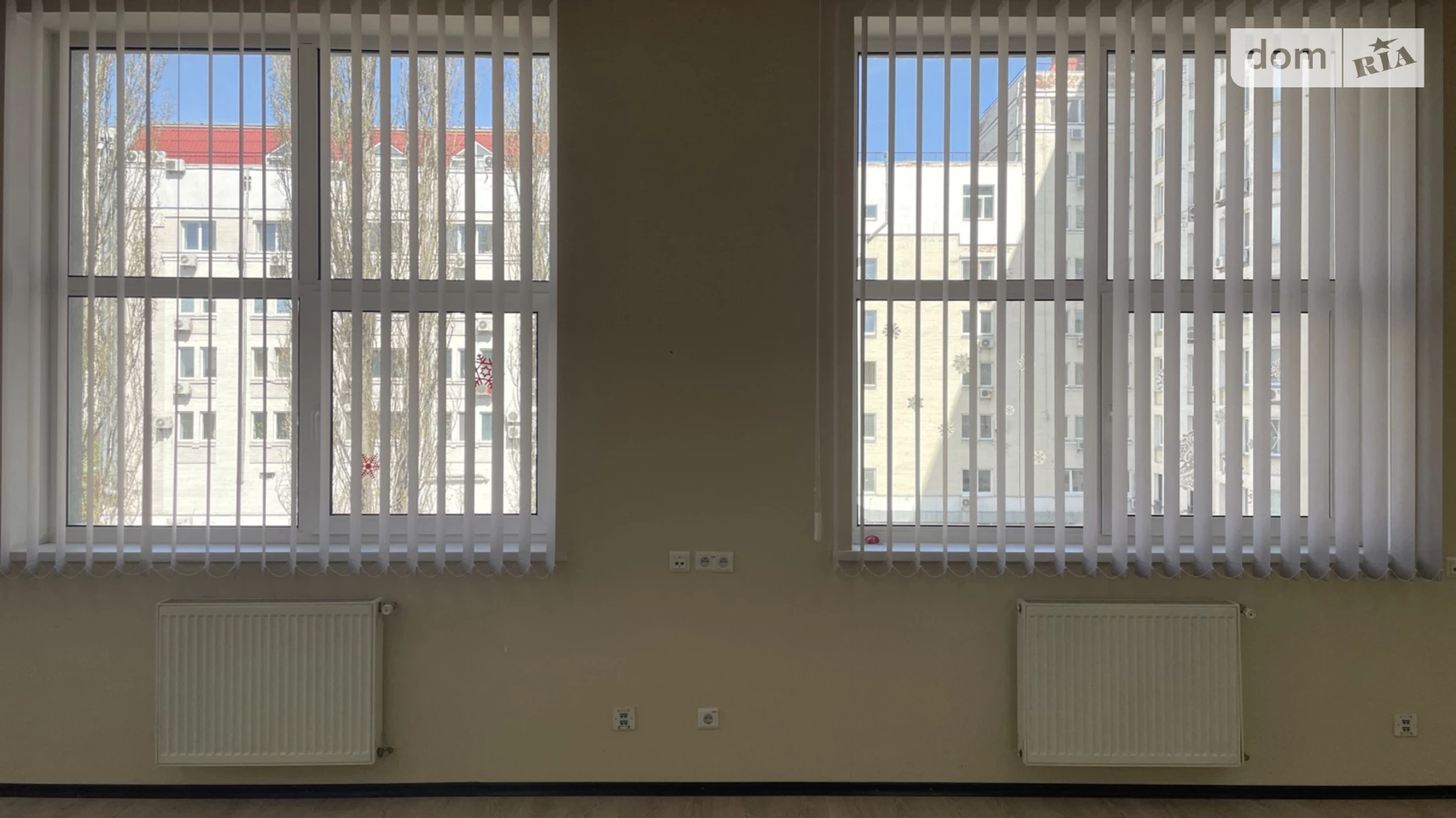 Сдается в аренду офис 90 кв. м в бизнес-центре, цена: 48215 грн - фото 5