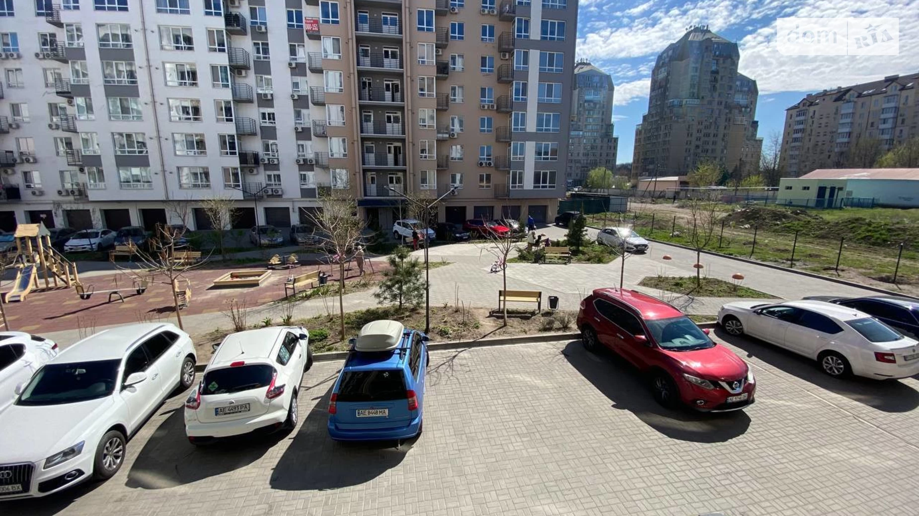 Продається 3-кімнатна квартира 89.7 кв. м у Слобожанському, вул. Сімейна, 5 - фото 3