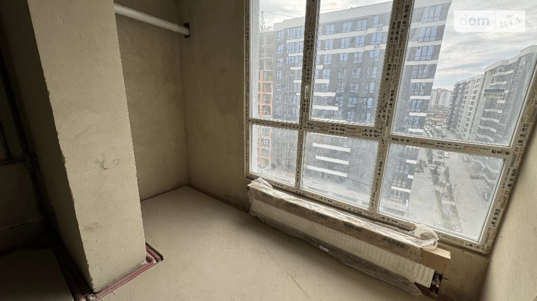 Продается 2-комнатная квартира 70 кв. м в Ивано-Франковске, ул. Химиков, 35 - фото 4