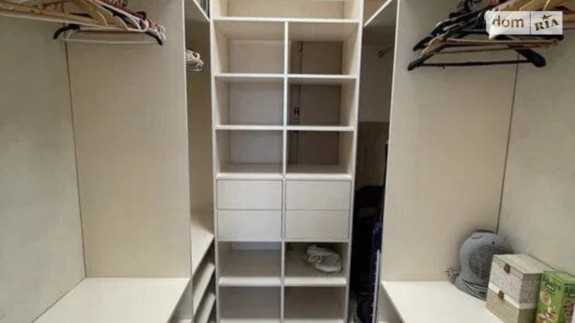 Продается 1-комнатная квартира 44 кв. м в Ивано-Франковске, ул. Андрея Мельника - фото 4