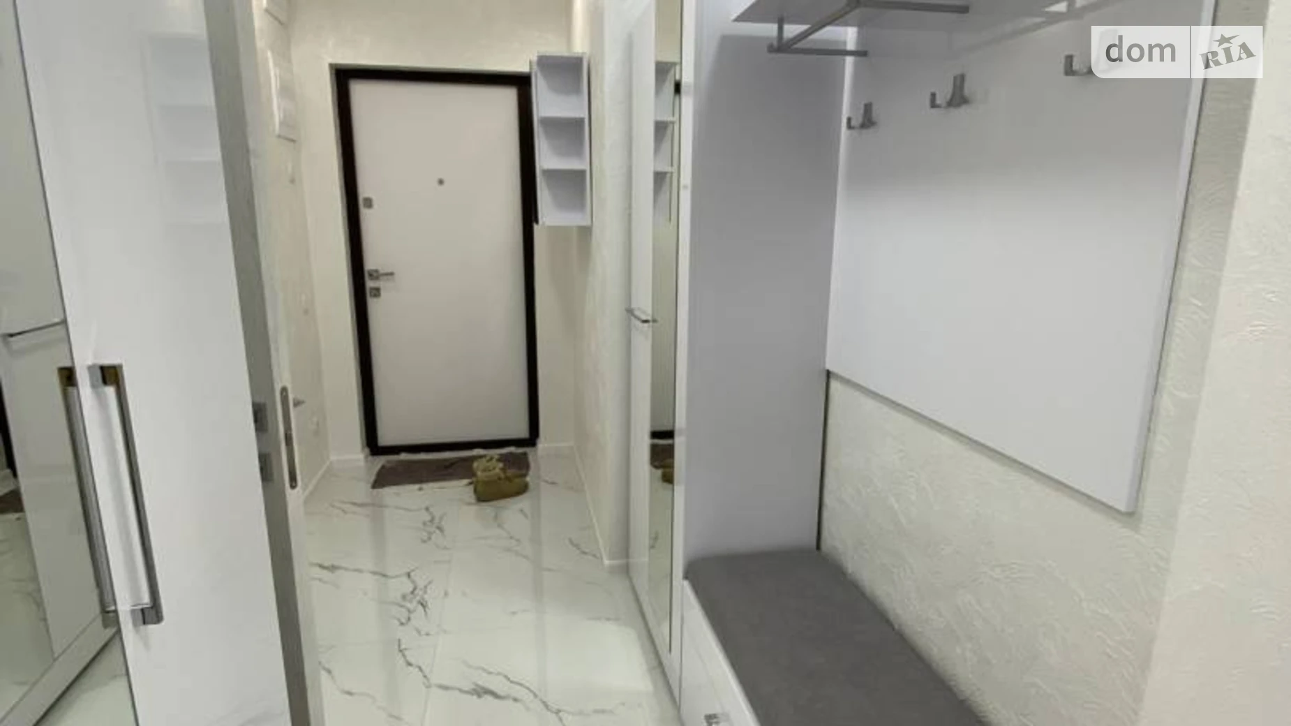 Продається 2-кімнатна квартира 61 кв. м у Одесі, Фонтанська дор. - фото 3