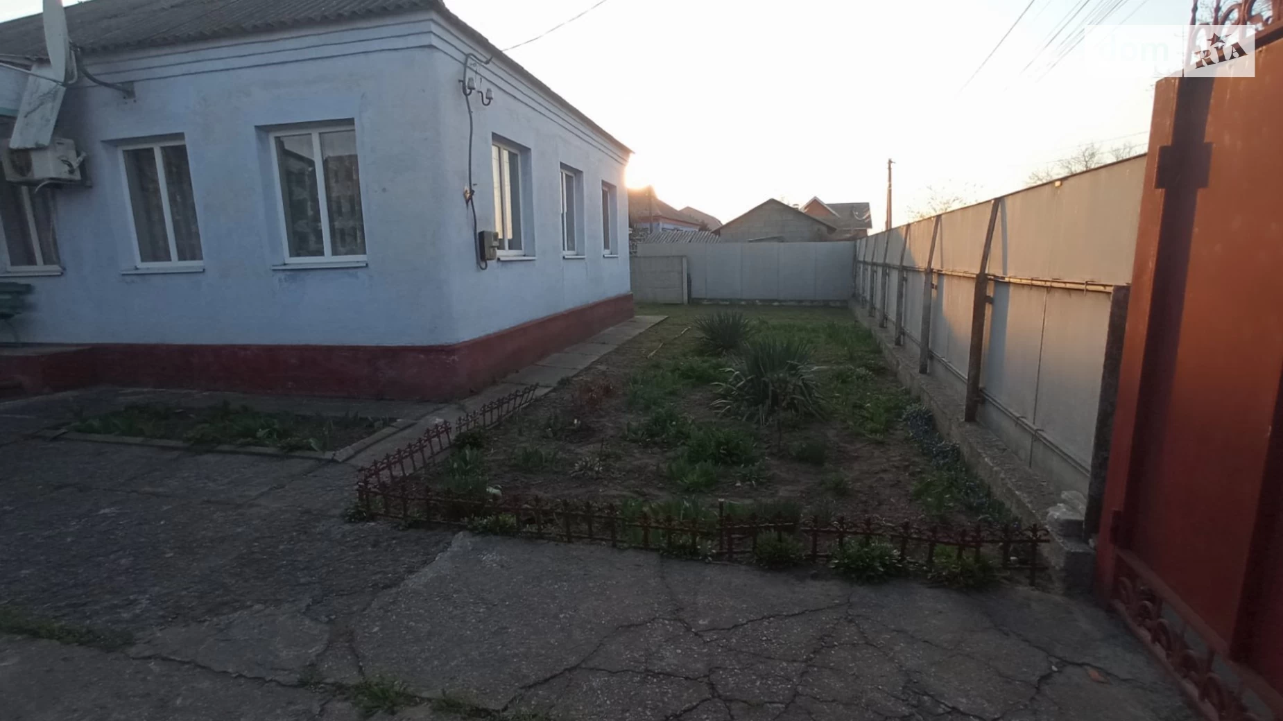 Продается одноэтажный дом 120 кв. м с беседкой, цена: 45000 $ - фото 4